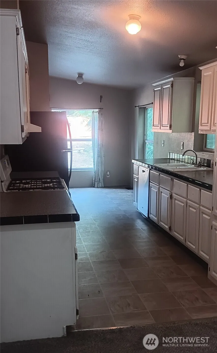 Property photo for 101 E Herron Place, Shelton photo 5