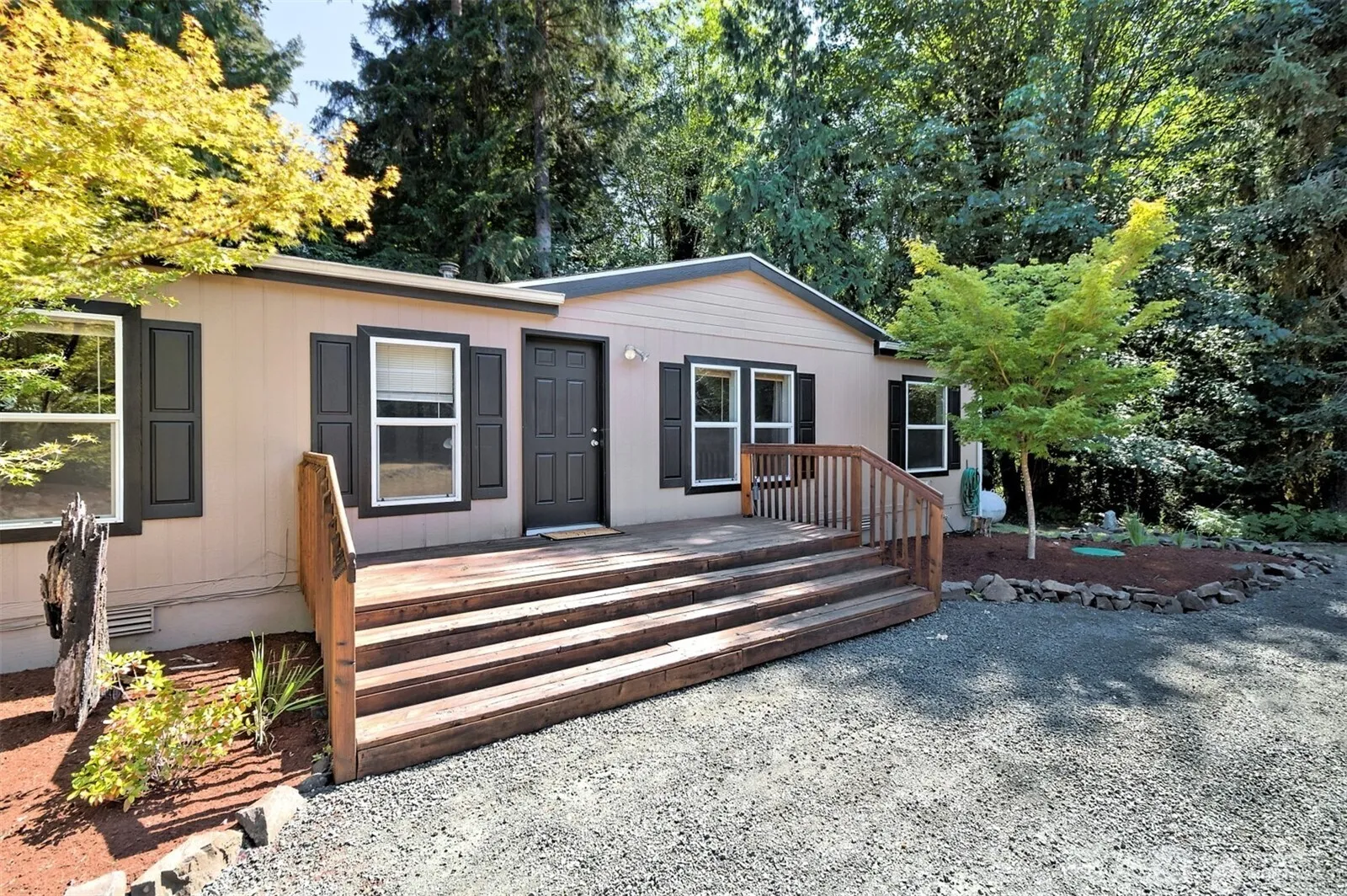 Property photo for 101 E Herron Place, Shelton