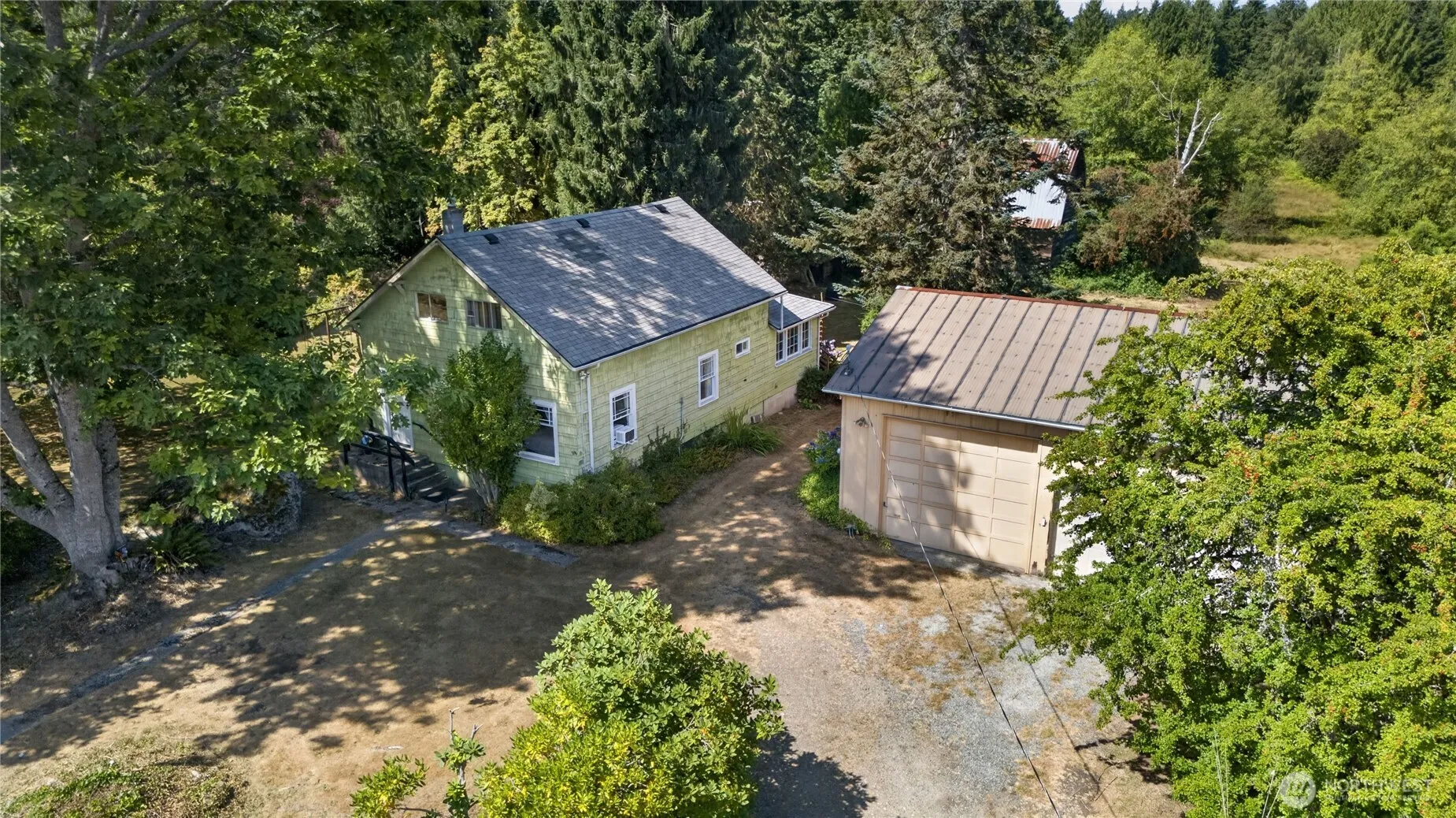 Property photo for 10215 56th Street Se, Snohomish photo 2