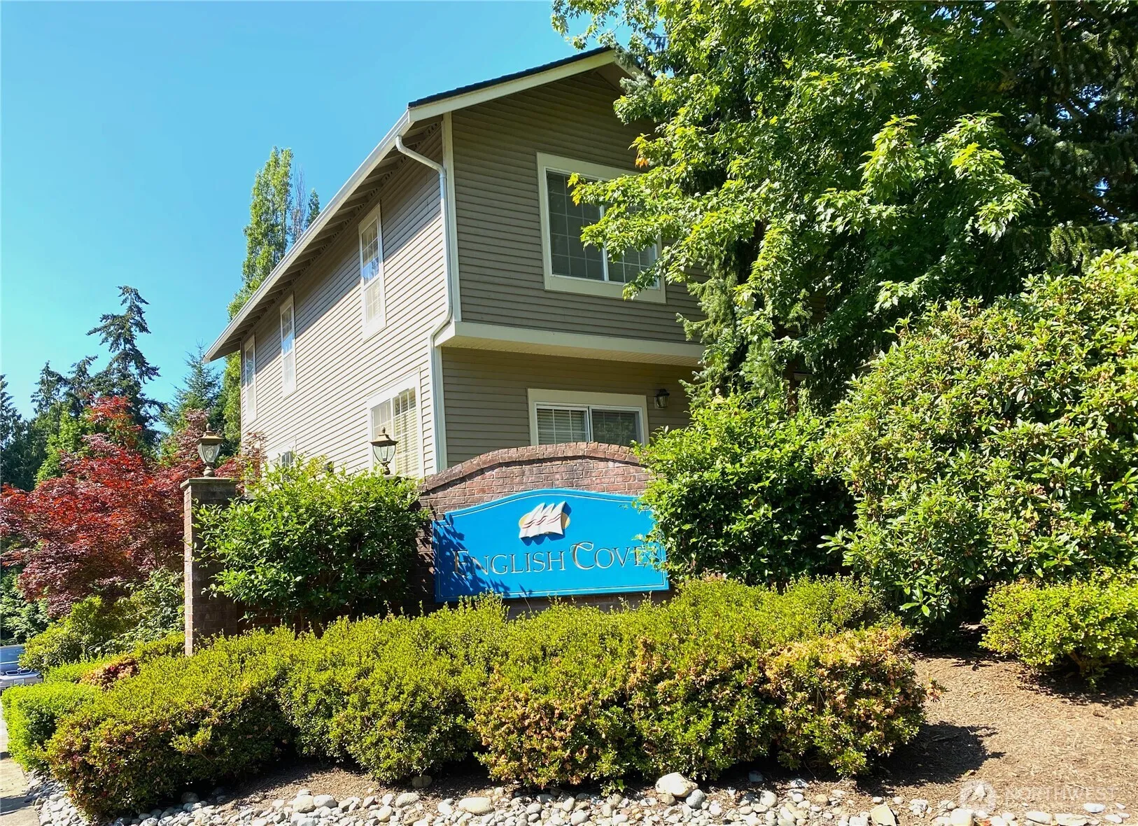 Property photo for 18664 Ne 56th Court #ff1866, Redmond photo 4