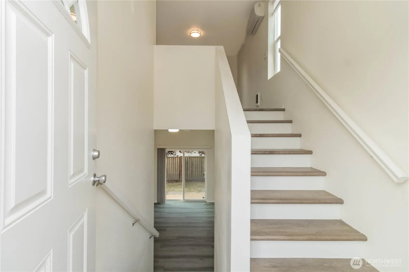 Property photo for 1002 E 71st Street Ct, Tacoma photo 5