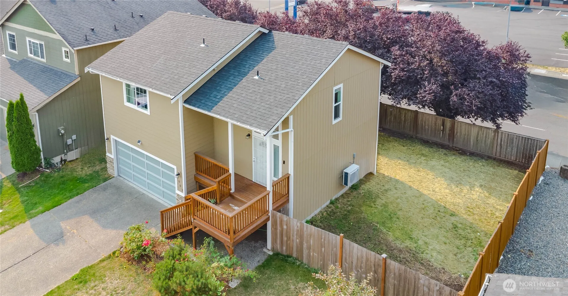 Property photo for 1002 E 71st Street Ct, Tacoma photo 2