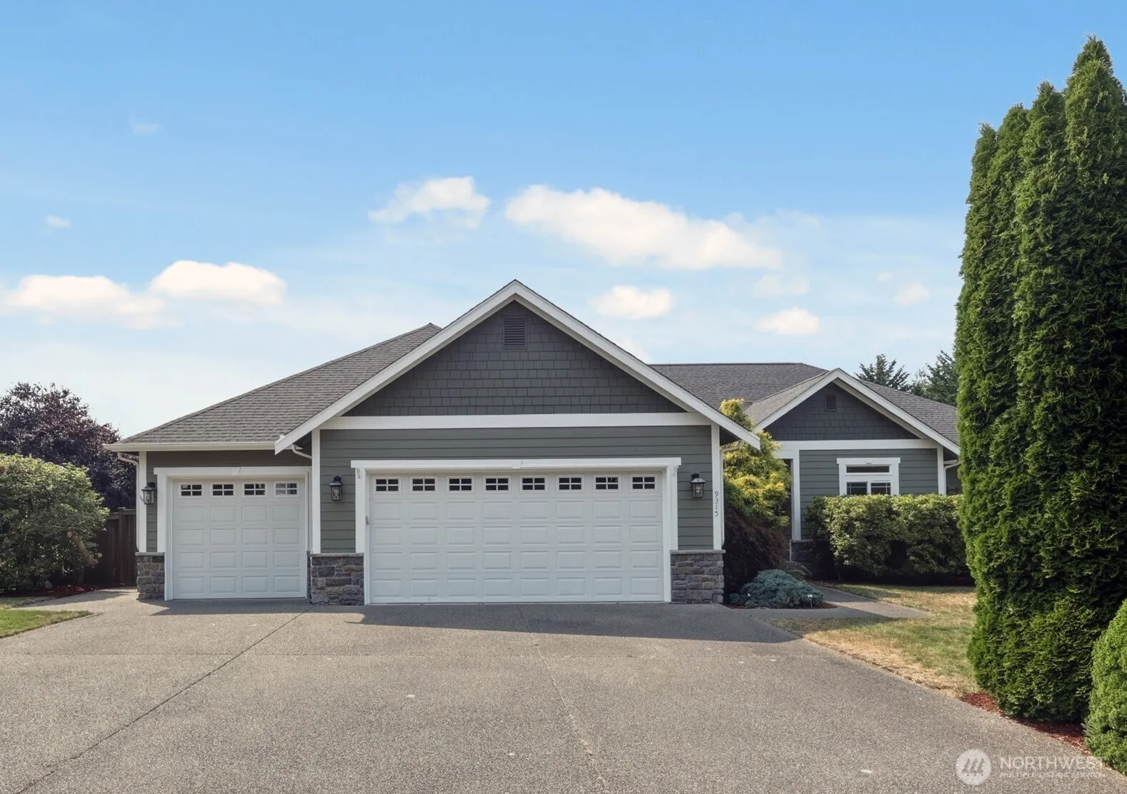 Property photo for 9315 Milburn Loop Se, Olympia