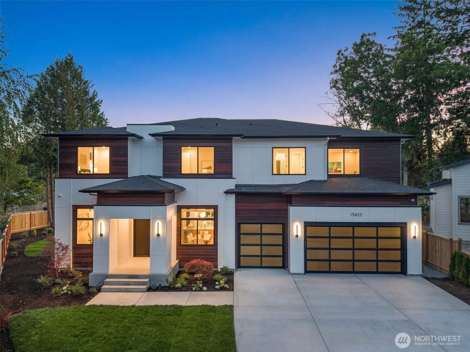 Property photo for 15423 Se 7th Place, Bellevue
