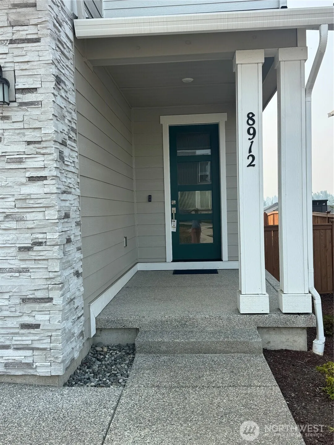 Property photo for 8912 48th Place Ne, Marysville photo 3