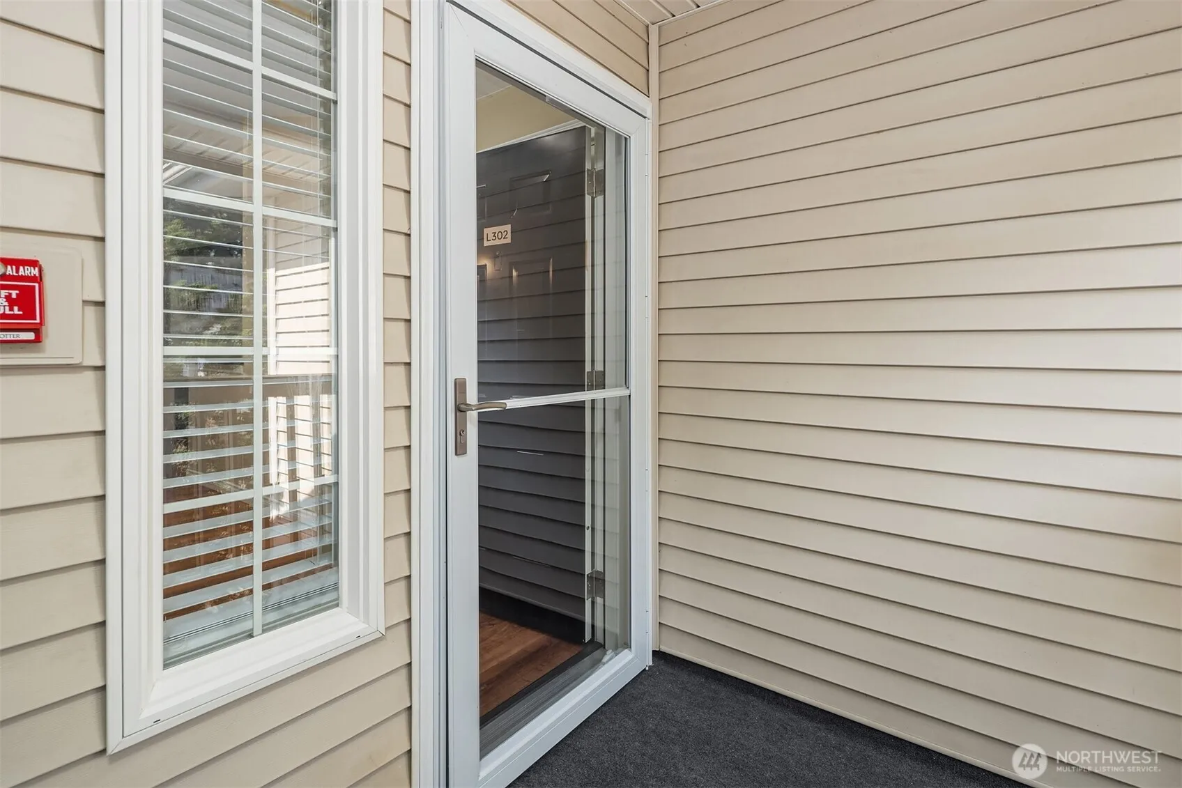 Property photo for 12120 Ne 172nd Place #l302, Bothell photo 2