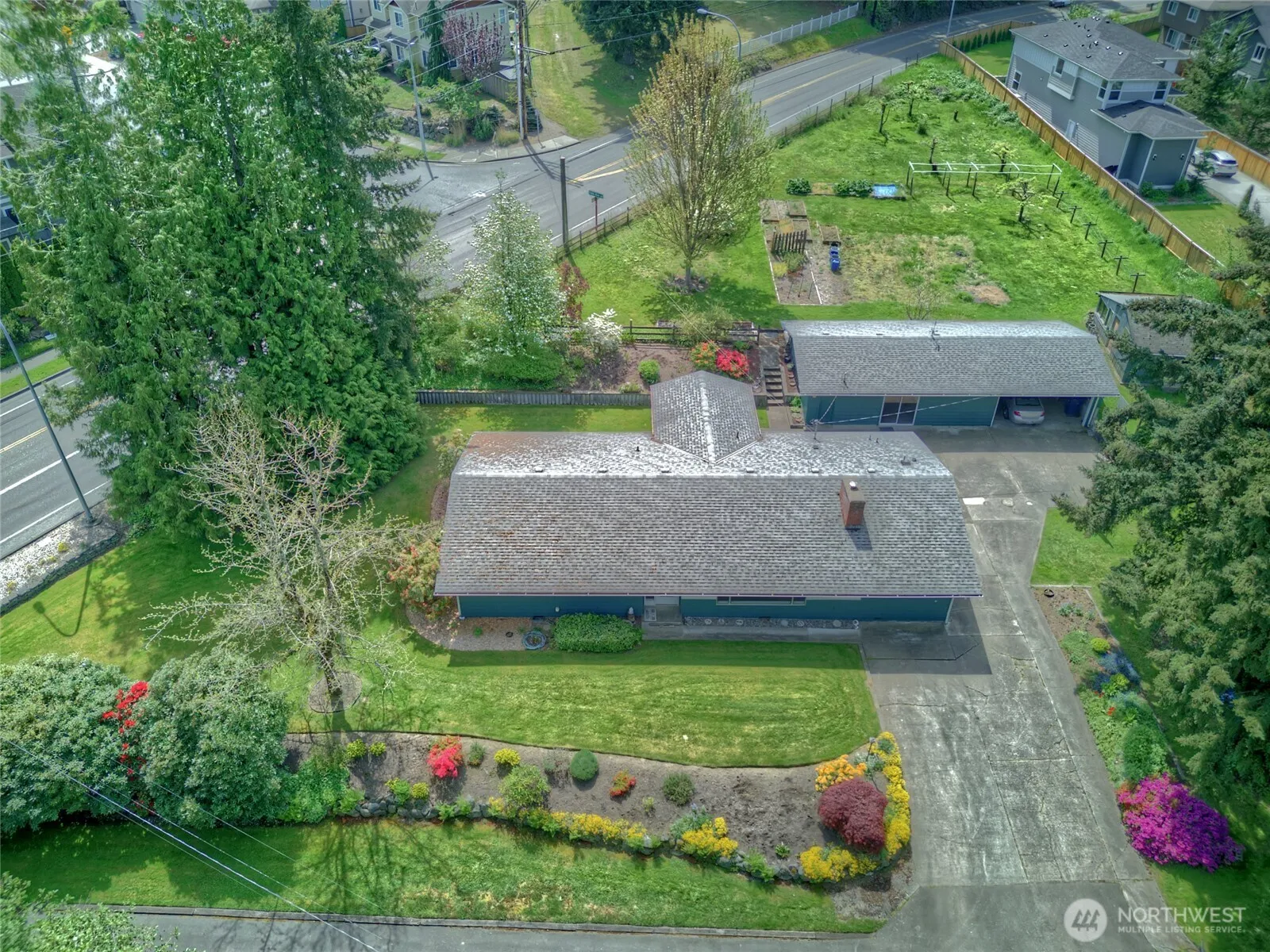 Property photo for 12202 Seattle Hill Road, Snohomish photo 3