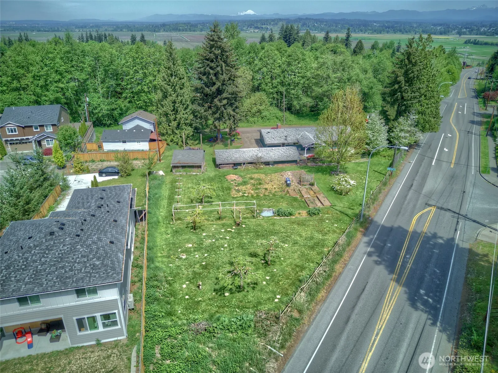 Property photo for 12202 Seattle Hill Road, Snohomish photo 5