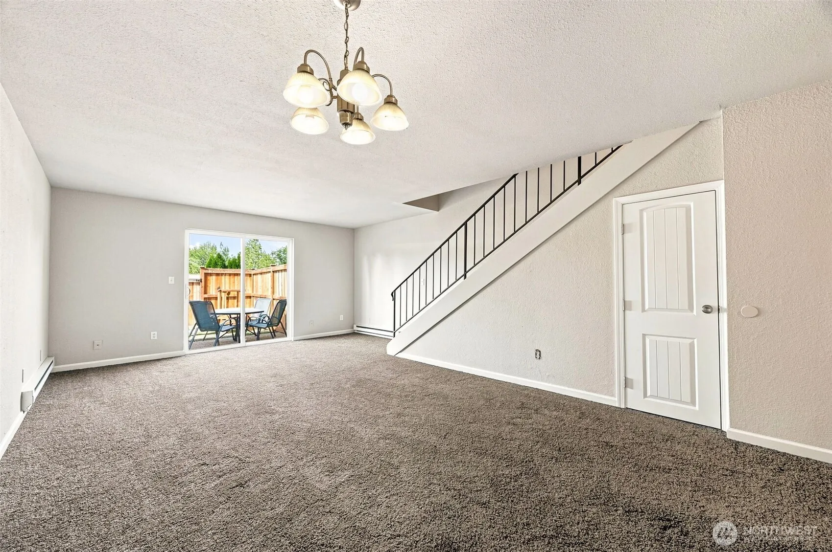Property photo for 12418 Se 272nd Place #c, Kent photo 2