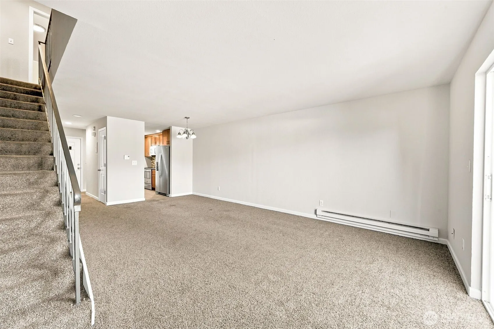 Property photo for 12418 Se 272nd Place #c, Kent photo 4