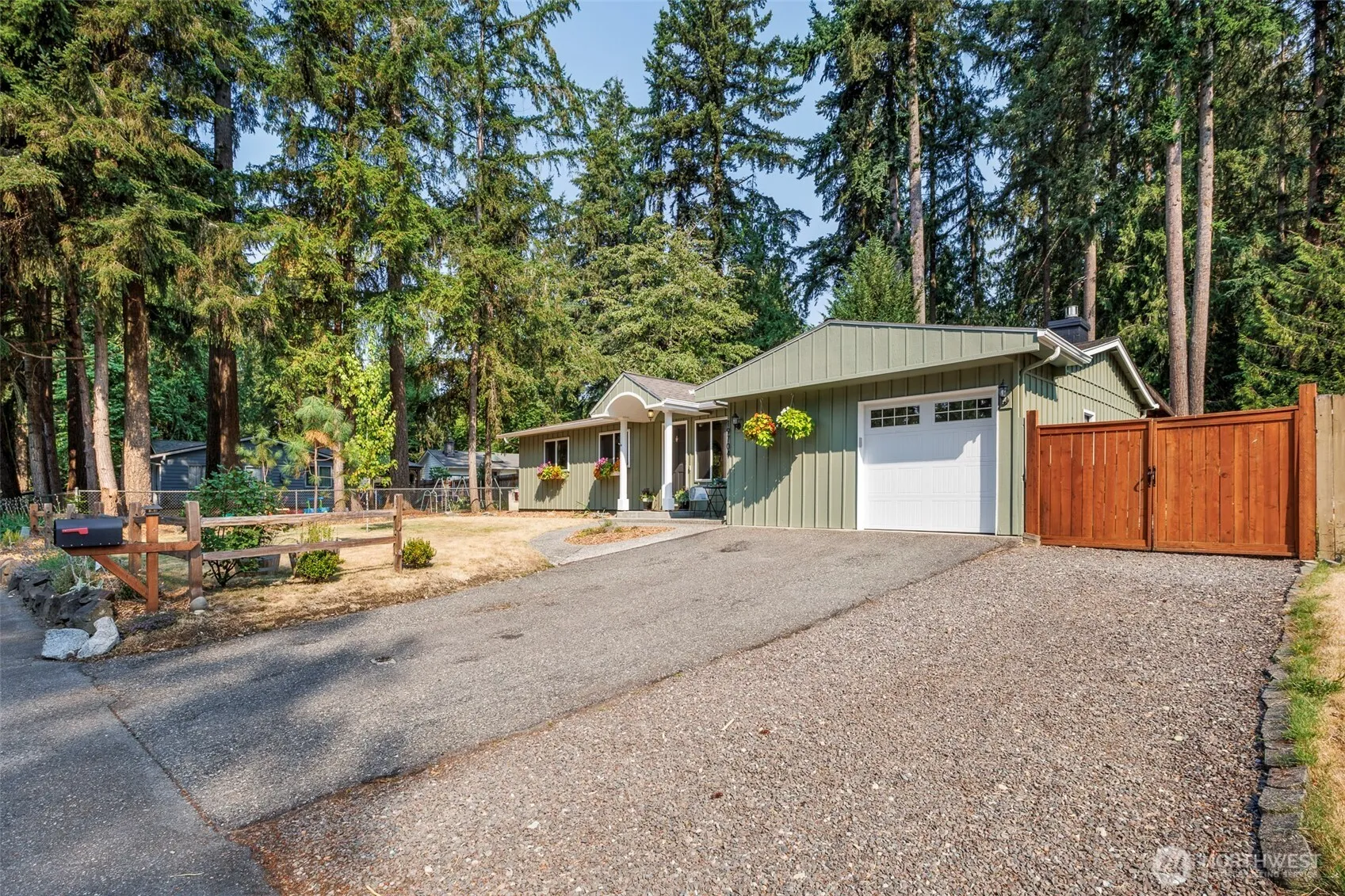 Property photo for 19704 Ne 158th Street, Woodinville photo 3
