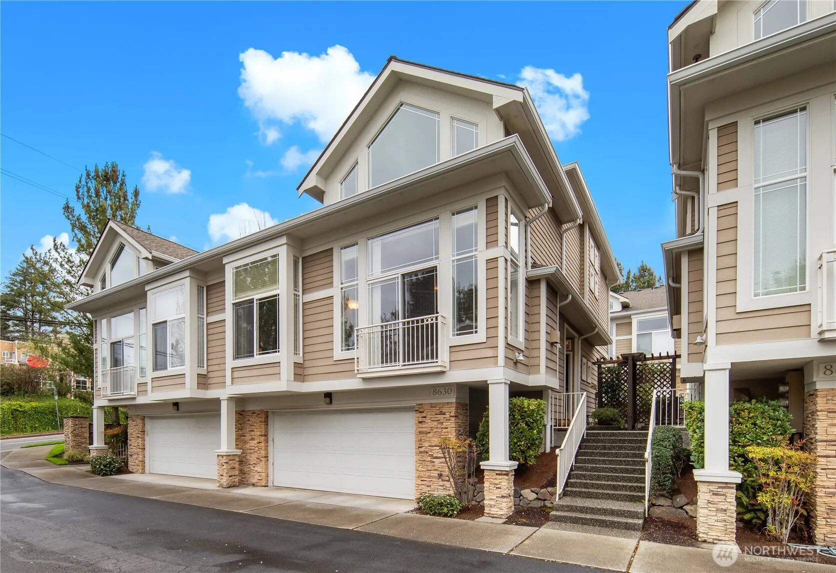 Property photo for 8630 113th Lane Ne, Kirkland