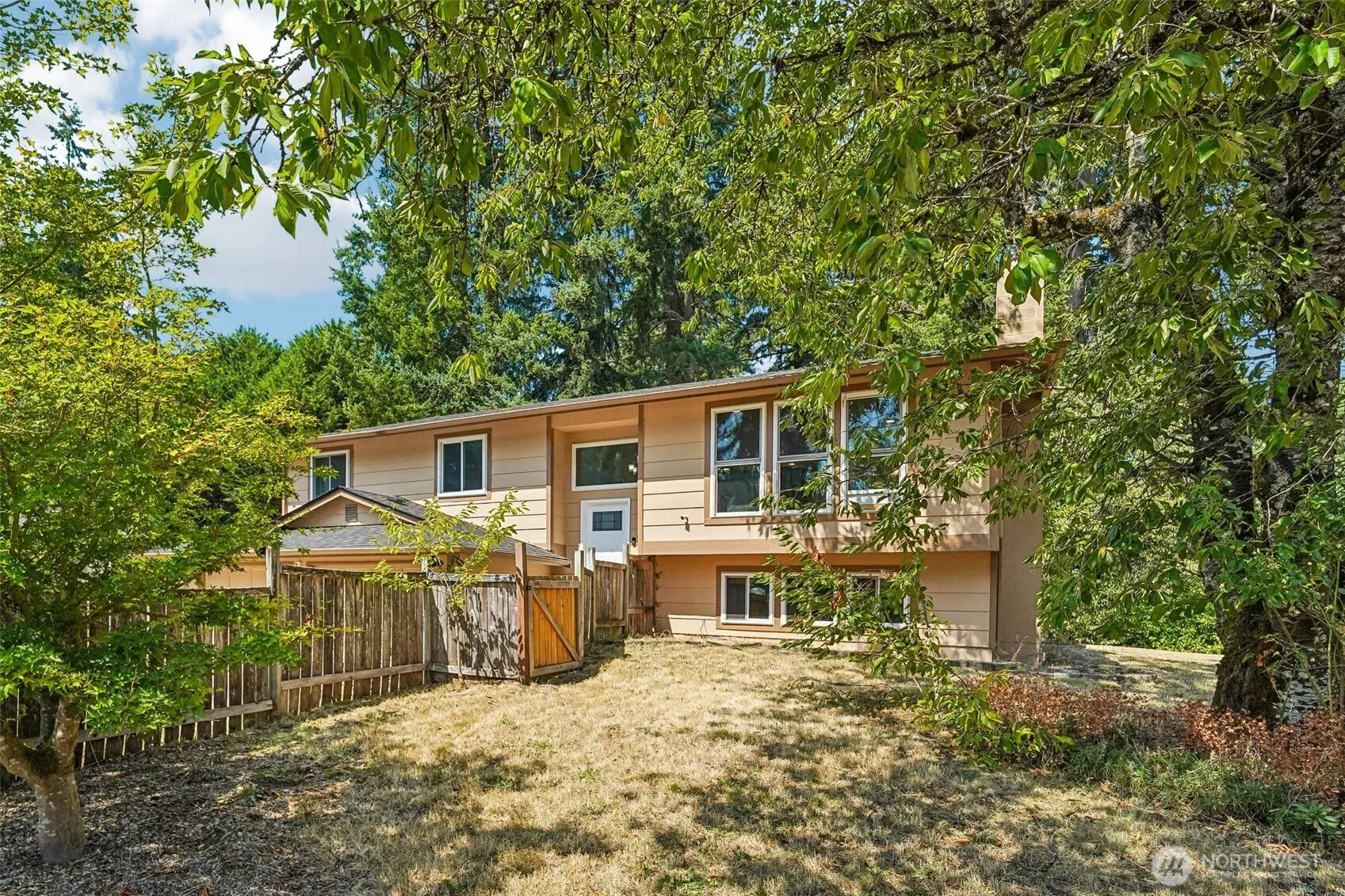 Property photo for 1705 161st Street S, Spanaway photo 2