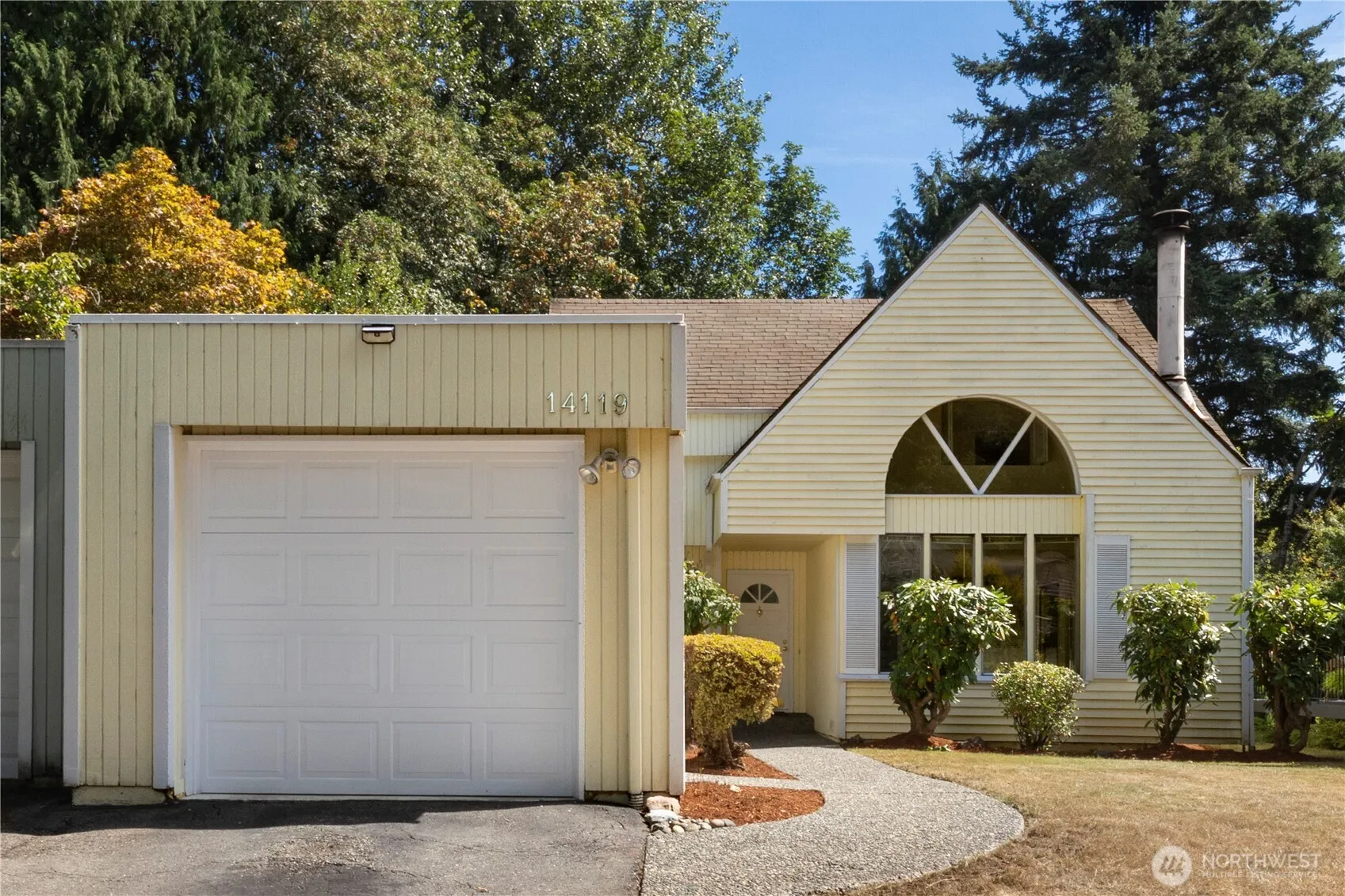 Property photo for 14119 Ne 78th Court, Redmond