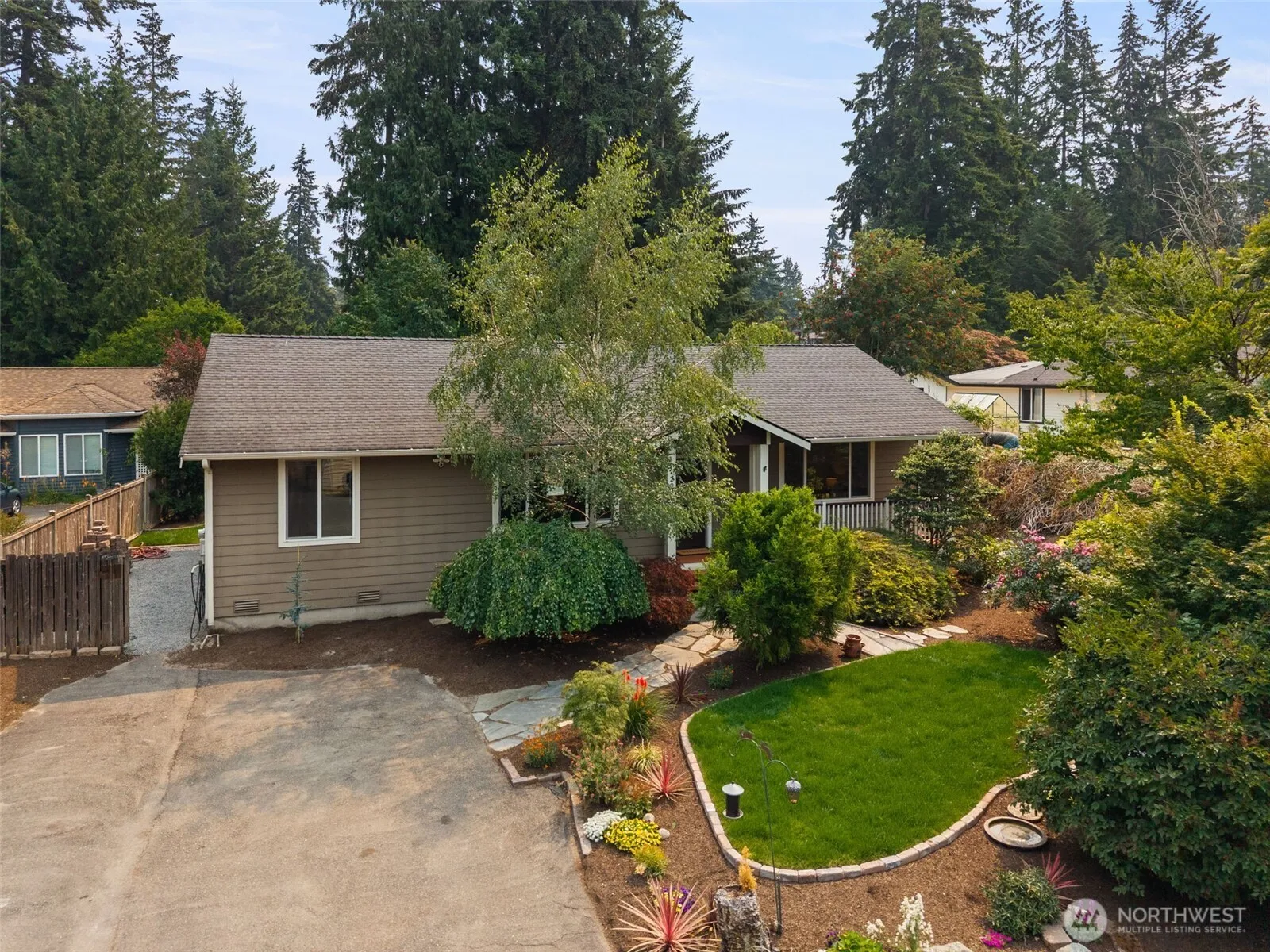 Property photo for 20019 81st Avenue W, Edmonds photo 3