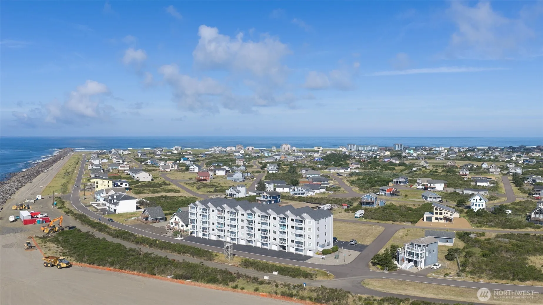 Property photo for 401 Westport View Sw #203, Ocean Shores photo 4