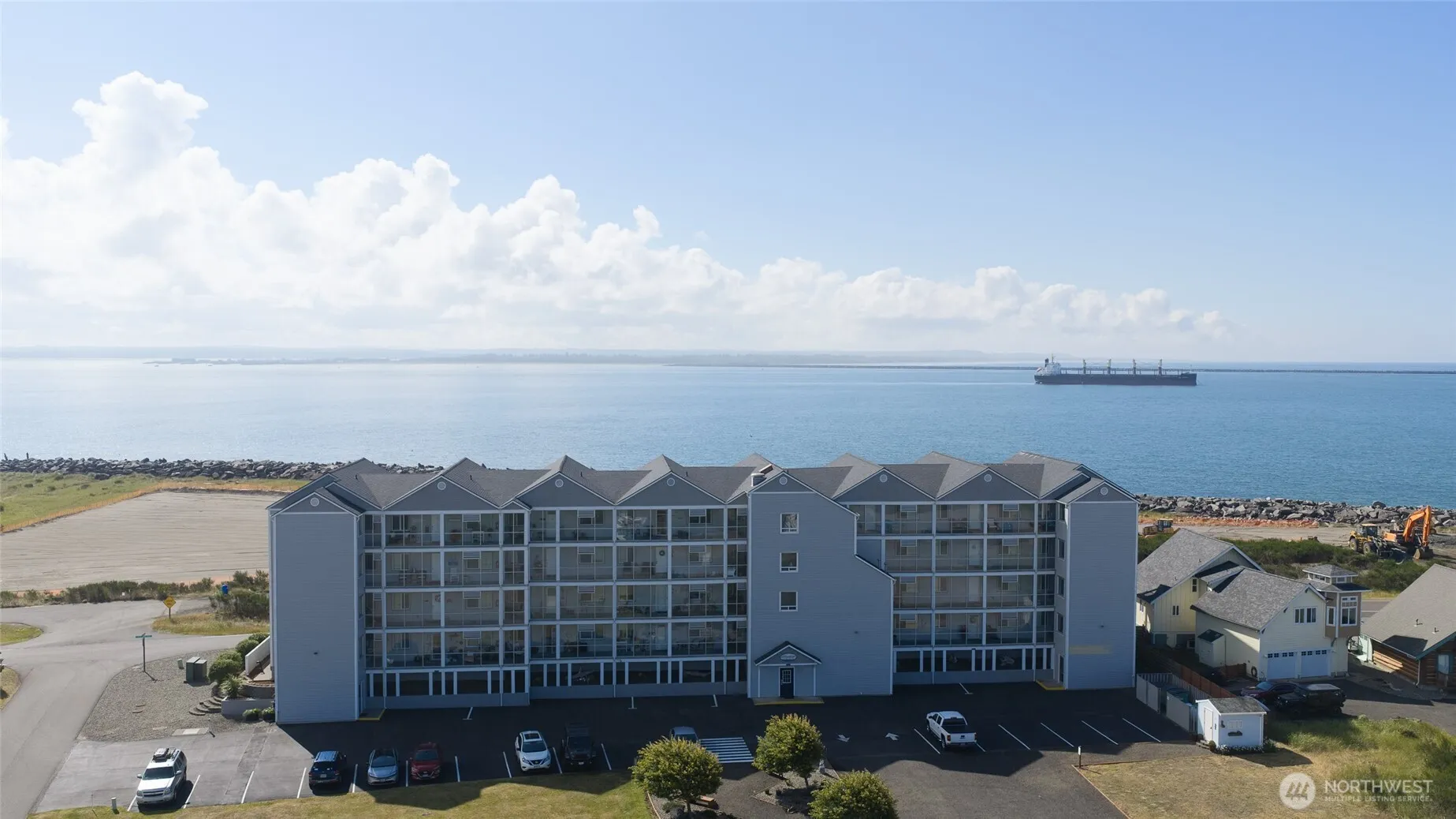 Property photo for 401 Westport View Sw #203, Ocean Shores photo 2