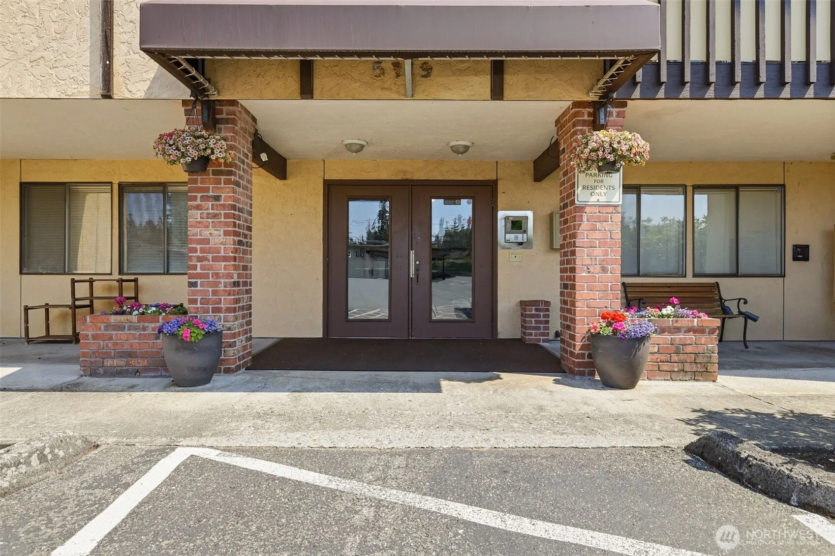 Property photo for 5719 Highway Place #18, Everett photo 3
