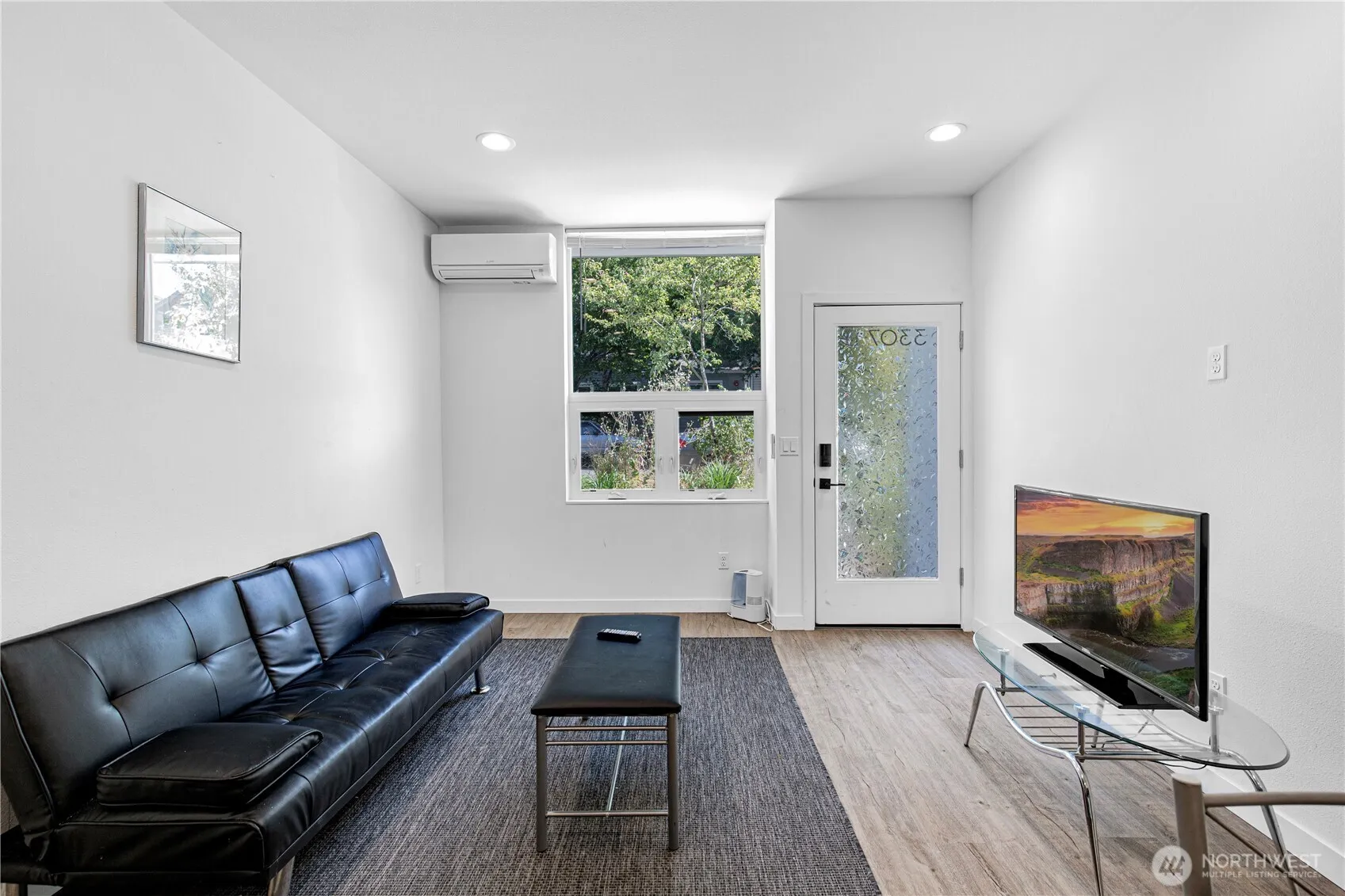 Property photo for 3307 Wetmore Avenue S #b, Seattle photo 3