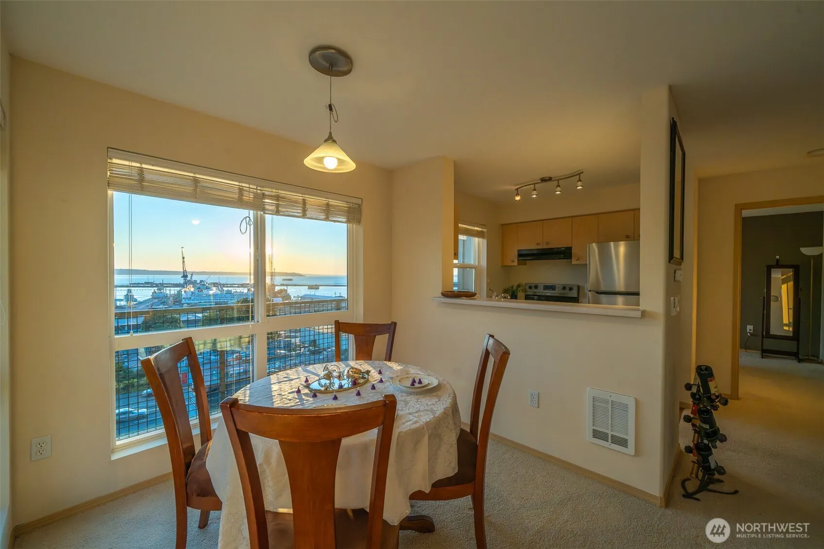 Property photo for 2818 Grand Ave #b508, Everett photo 4