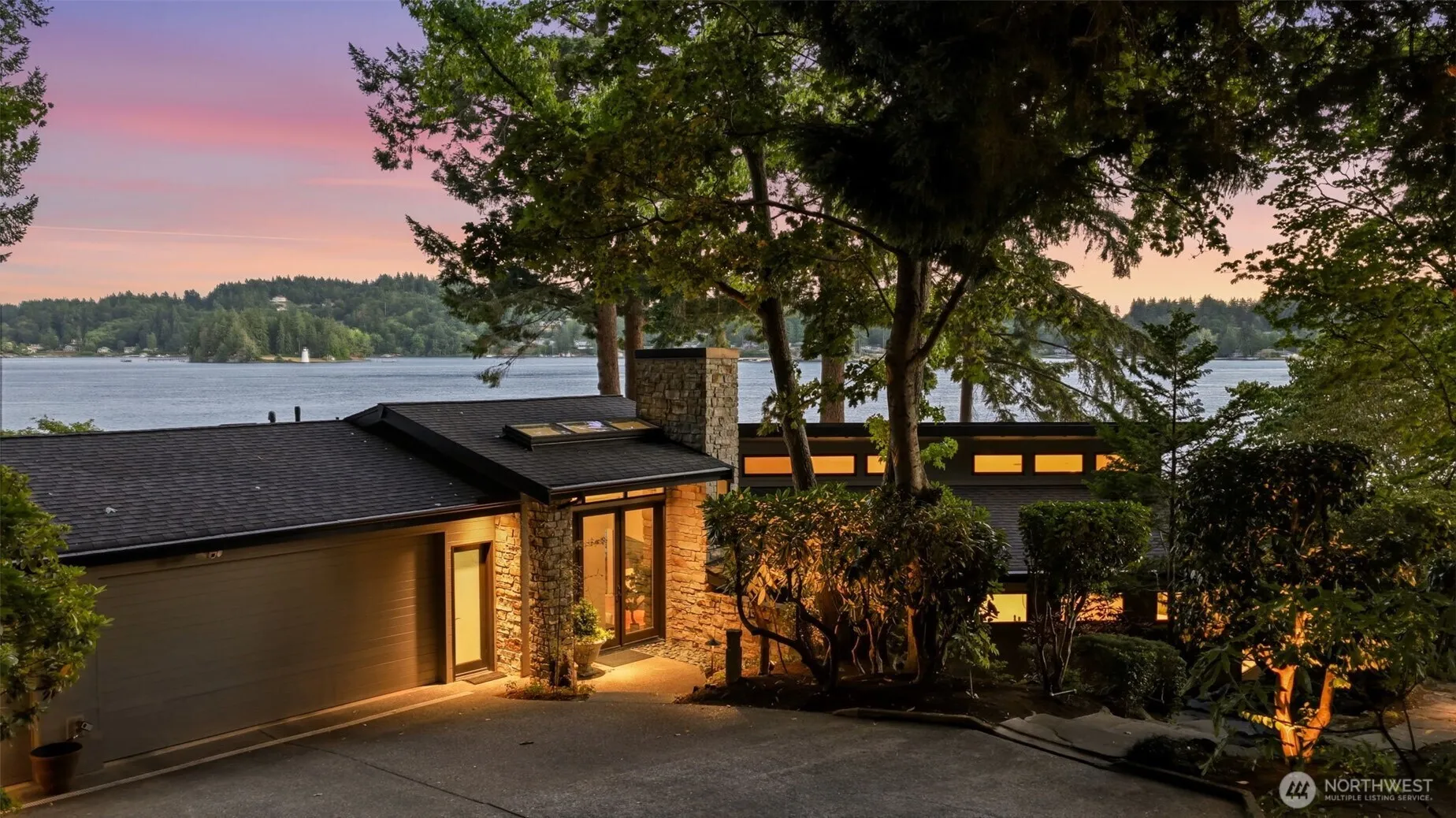 Property photo for 7602 Fairwind Lane Nw, Gig Harbor photo 4