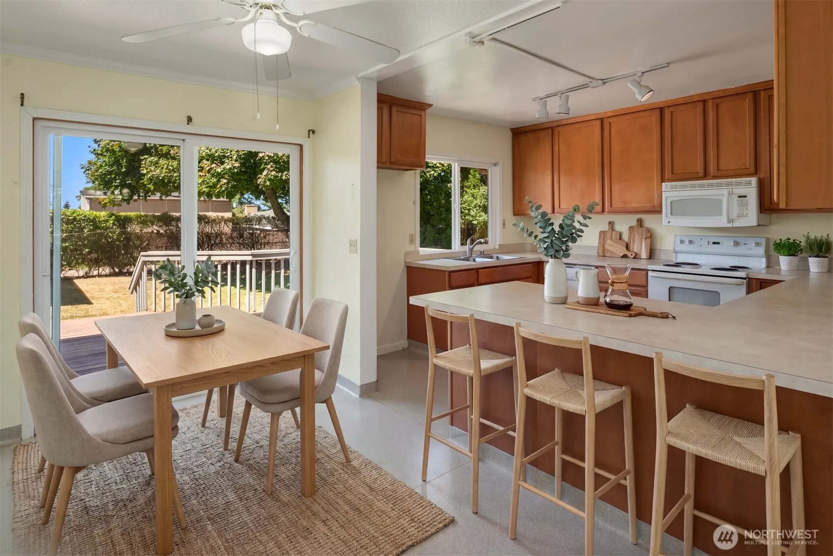 Property photo for 8815 18th Avenue Sw, Seattle photo 5