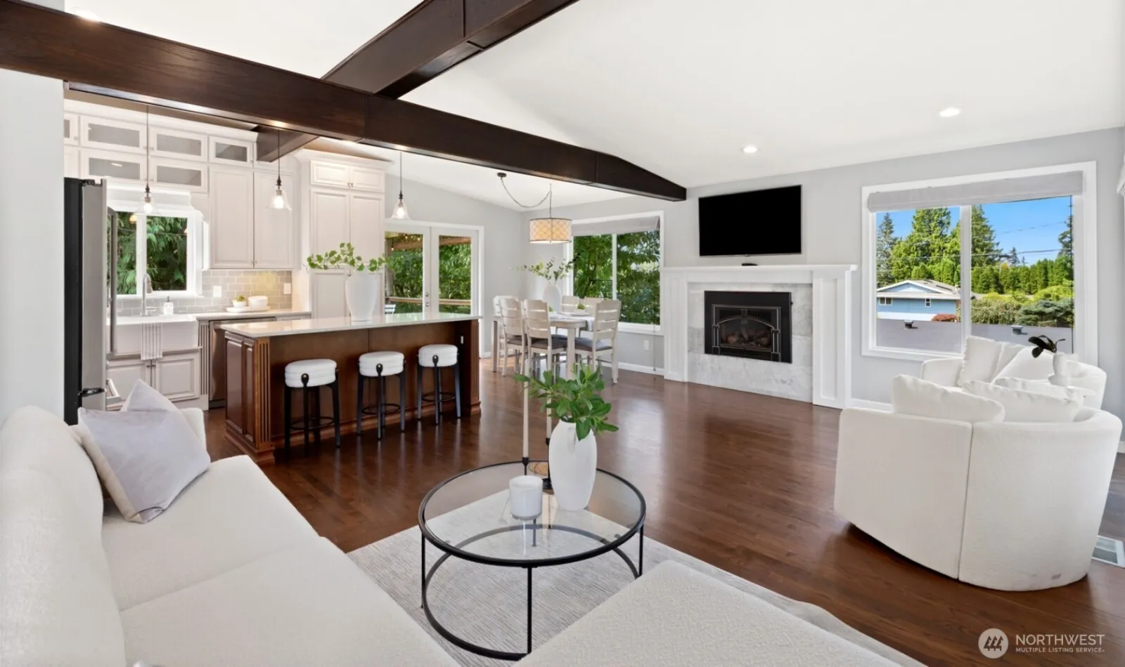 Property photo for 10913 Ne 48th Street, Kirkland photo 5