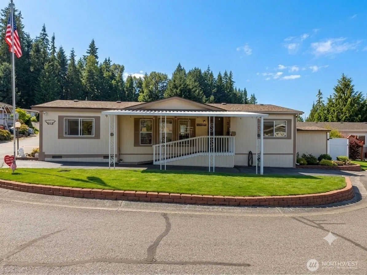 Property photo for 5810 Fleming Street #77, Everett