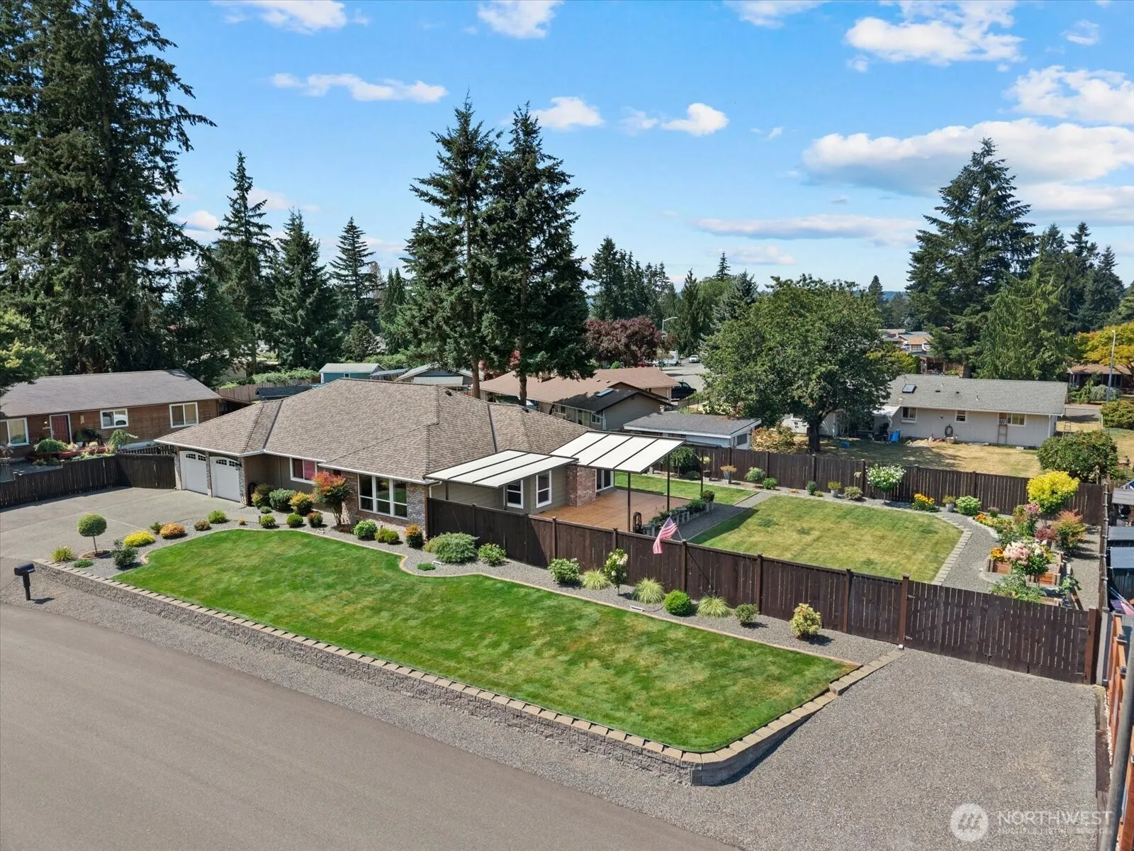 Property photo for 13004 47th Drive Ne, Marysville photo 2