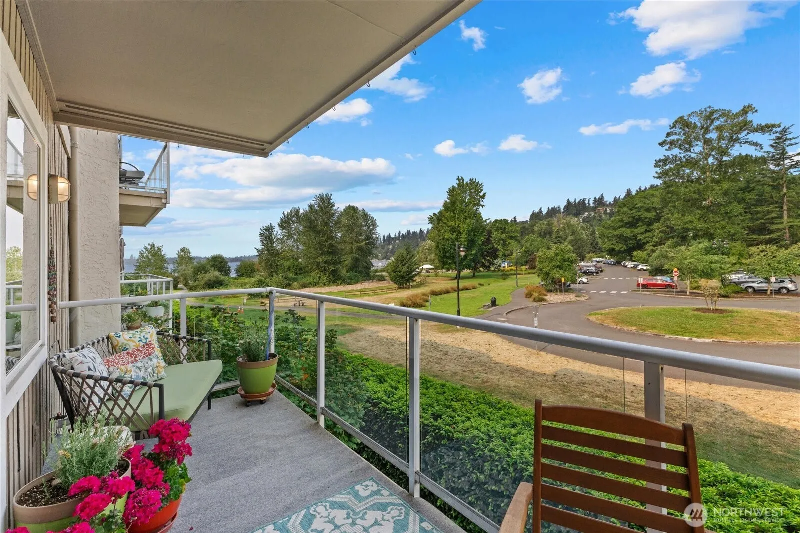Property photo for 9715 Ne Juanita Drive #210b, Kirkland photo 3
