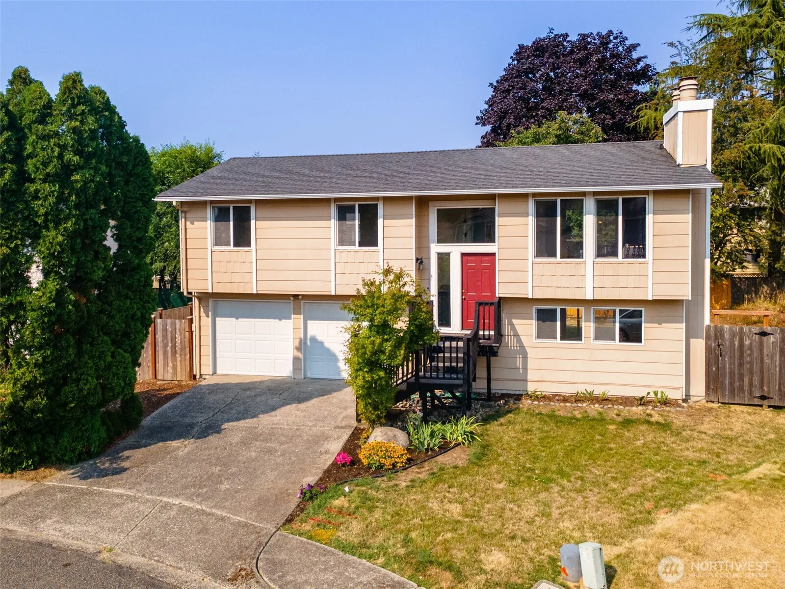 Property photo for 5059 33rd Court Ne, Tacoma photo 3