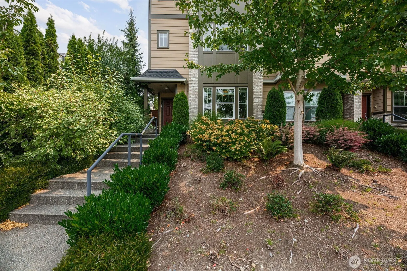 Property photo for 11202 19th Drive Se, Everett photo 3