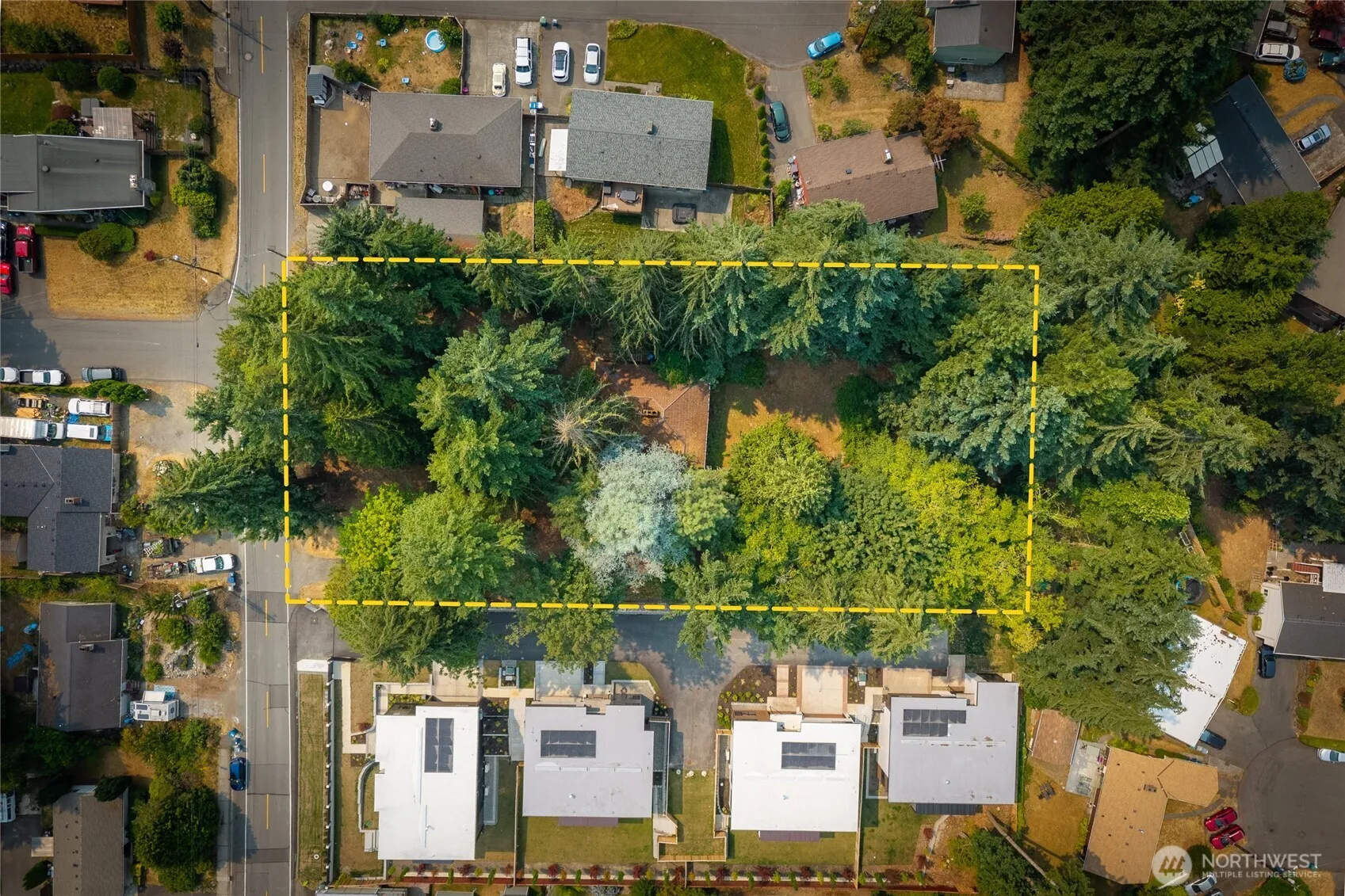 Property photo for 7915 240th Street Sw, Edmonds photo 2