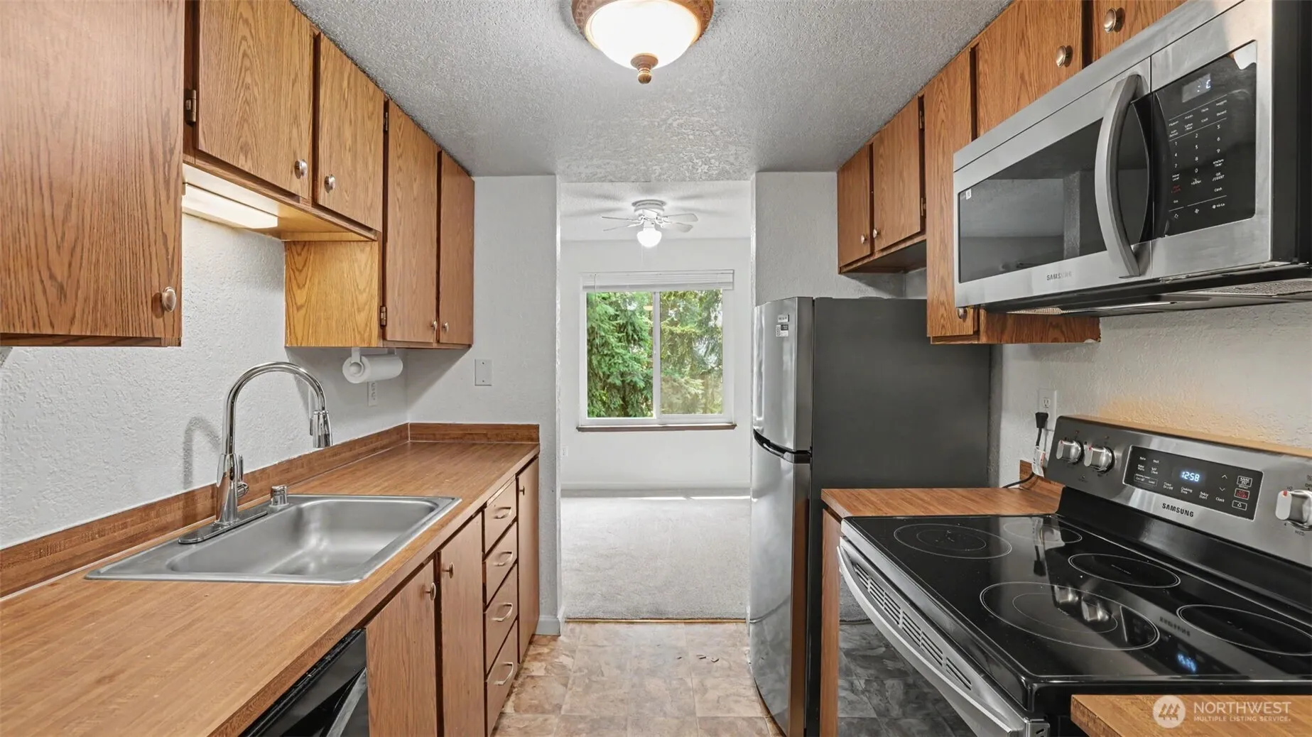 Property photo for 10021 Se 235th Place #303, Kent
