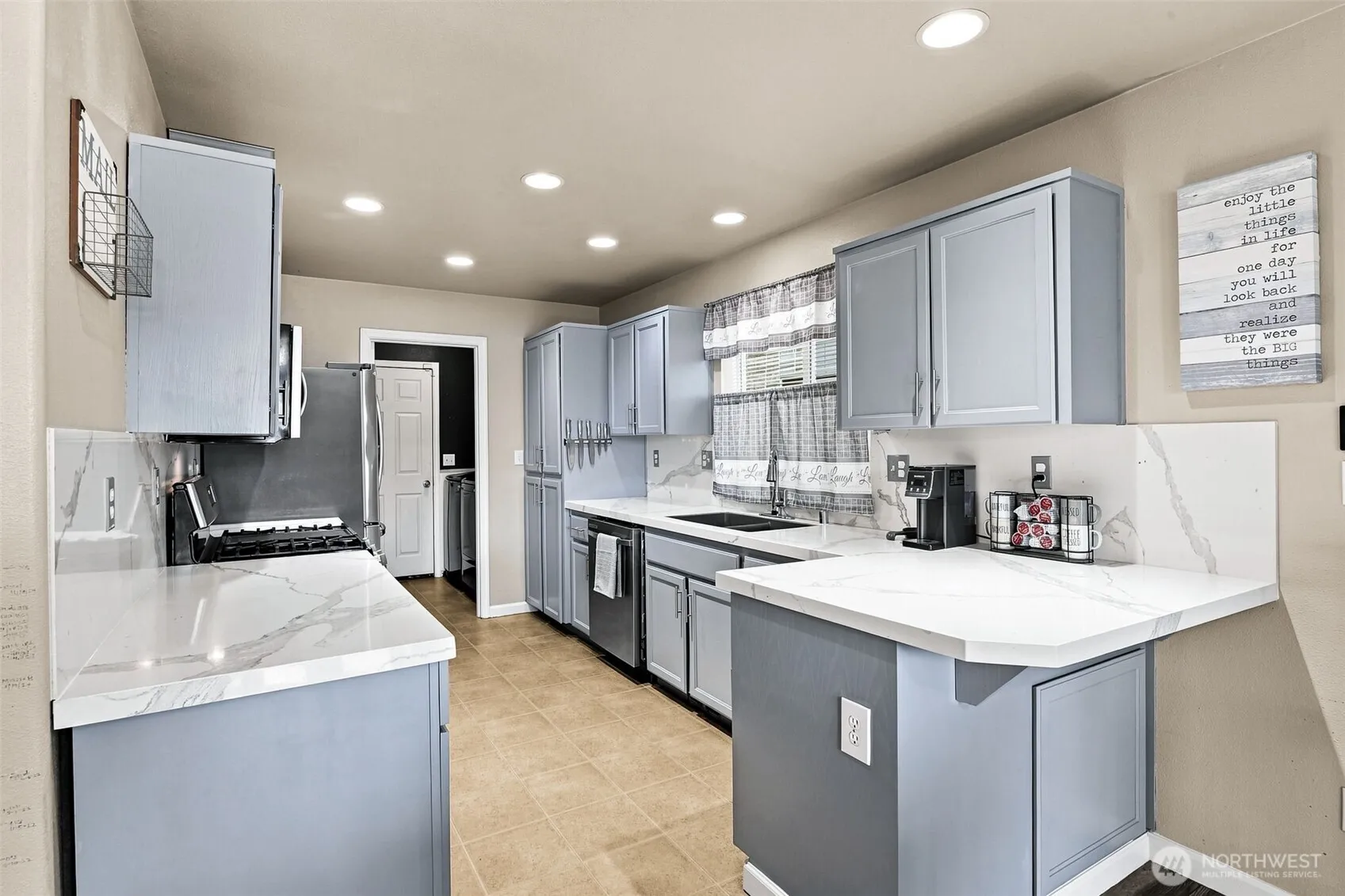 Property photo for 211 177th Street E, Spanaway photo 2
