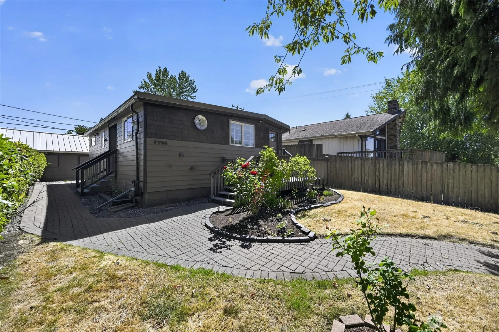 Property photo for 7768 14th Avenue Sw, Seattle photo 2