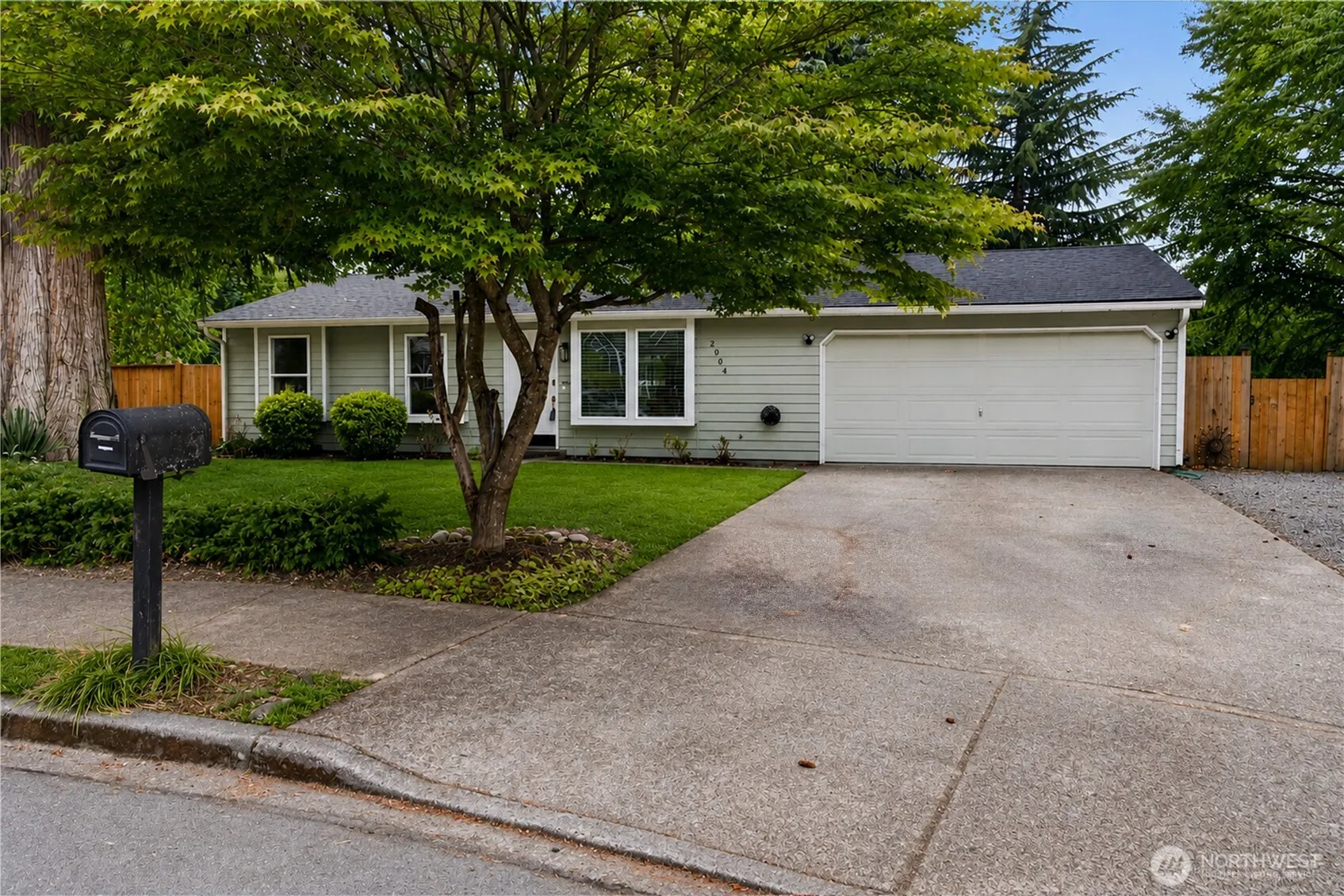 Property photo for 2904 14th Street Se, Puyallup photo 2