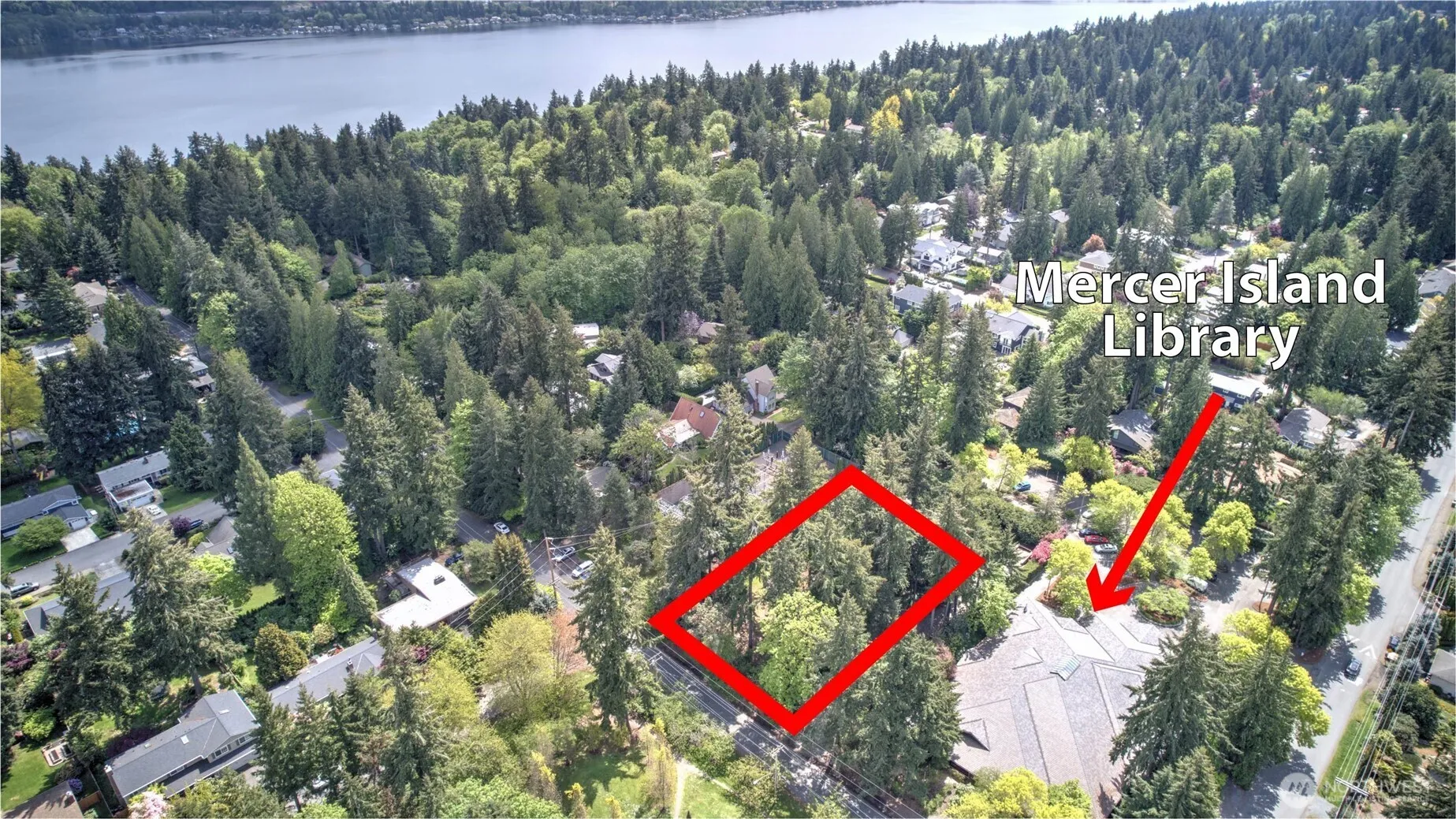 Property photo for 8817 Se 44th Street, Mercer Island photo 2