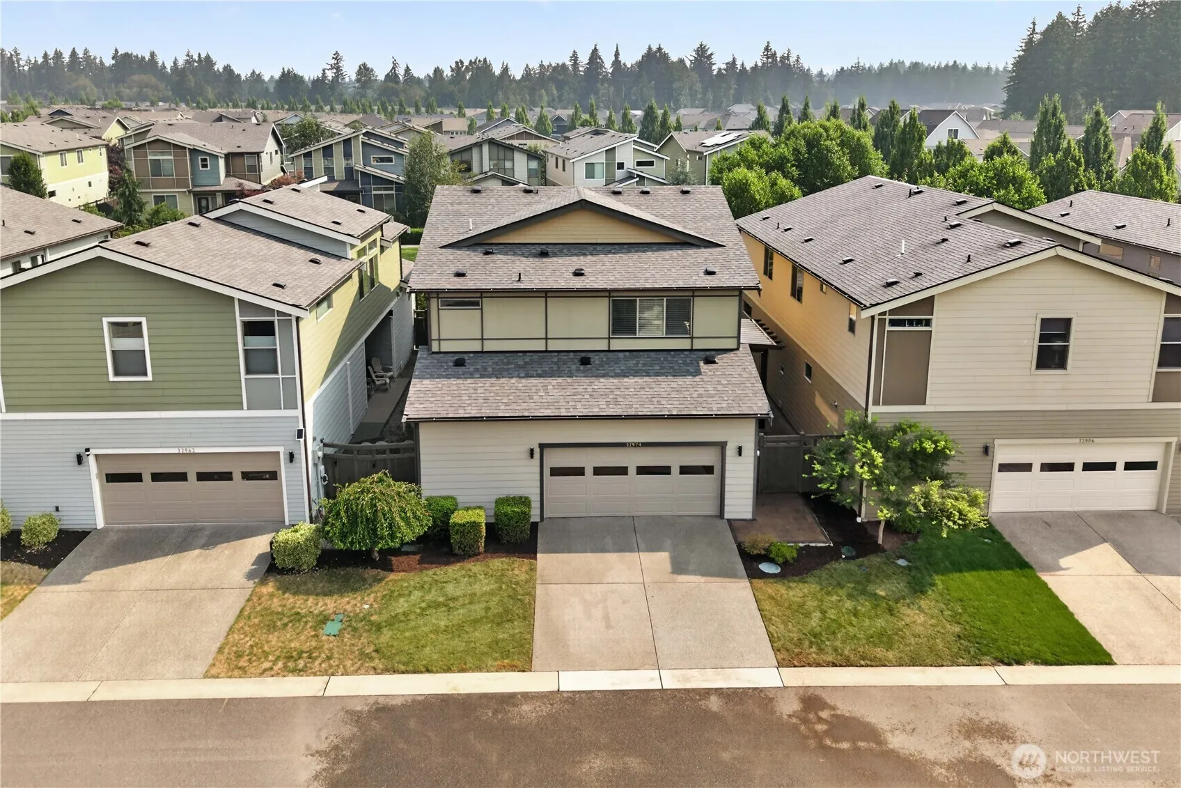 Property photo for 32974 Skyline Lane, Black Diamond photo 2