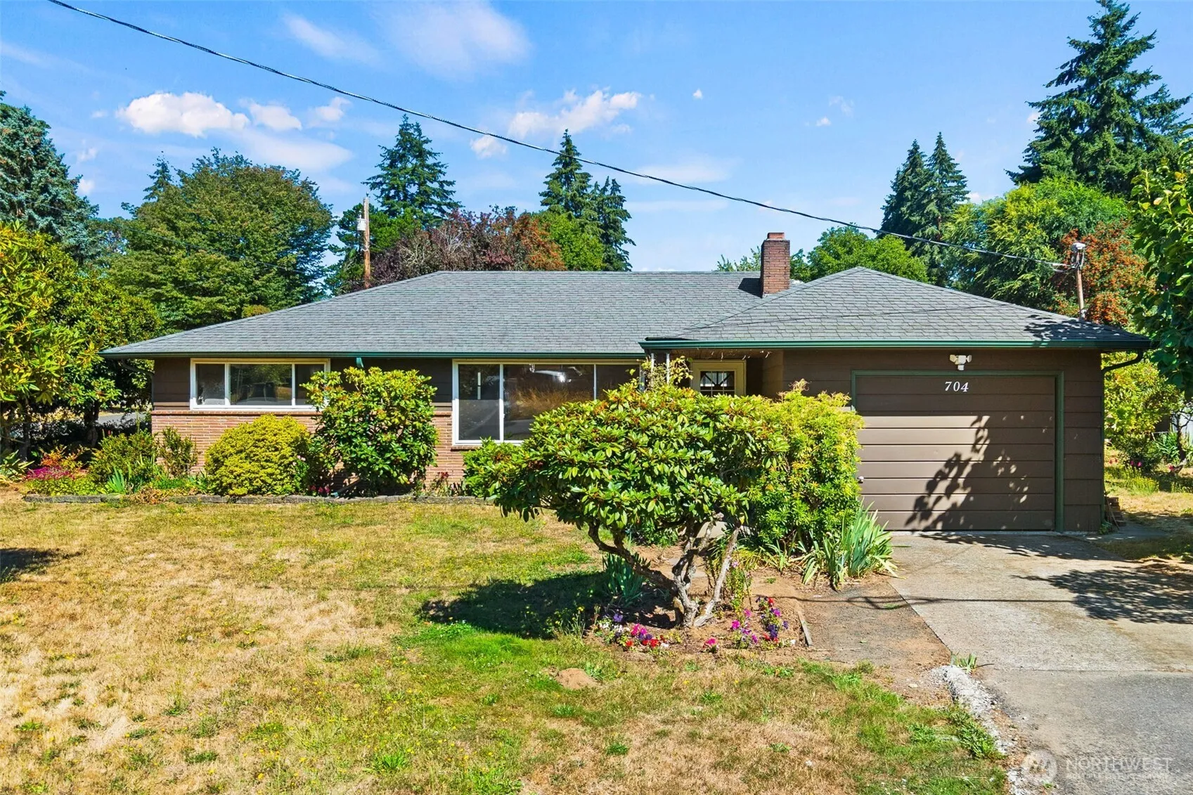 Property photo for 704 Weir Street Se, Olympia
