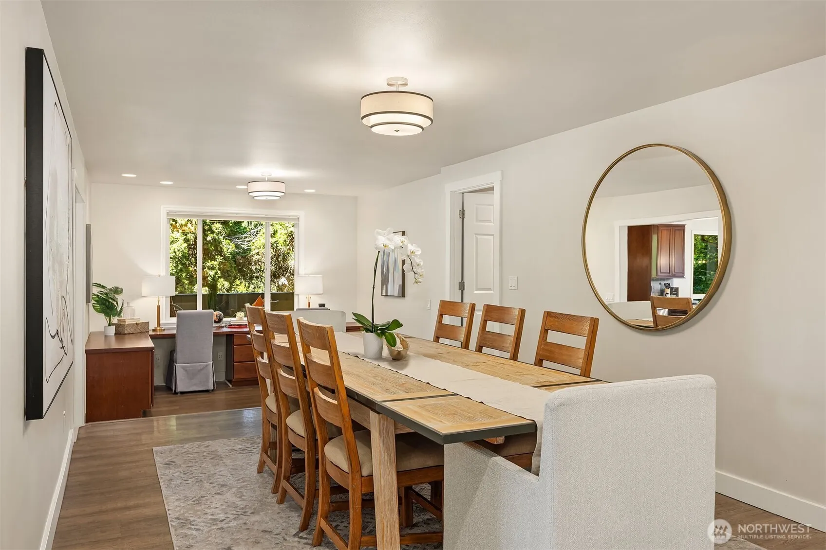 Property photo for 16315 Inglewood Place Ne, Kenmore photo 4