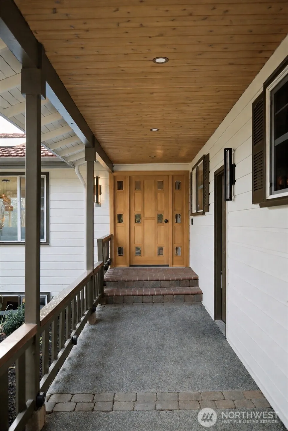 Property photo for 13750 Se 23rd Lane, Bellevue photo 3