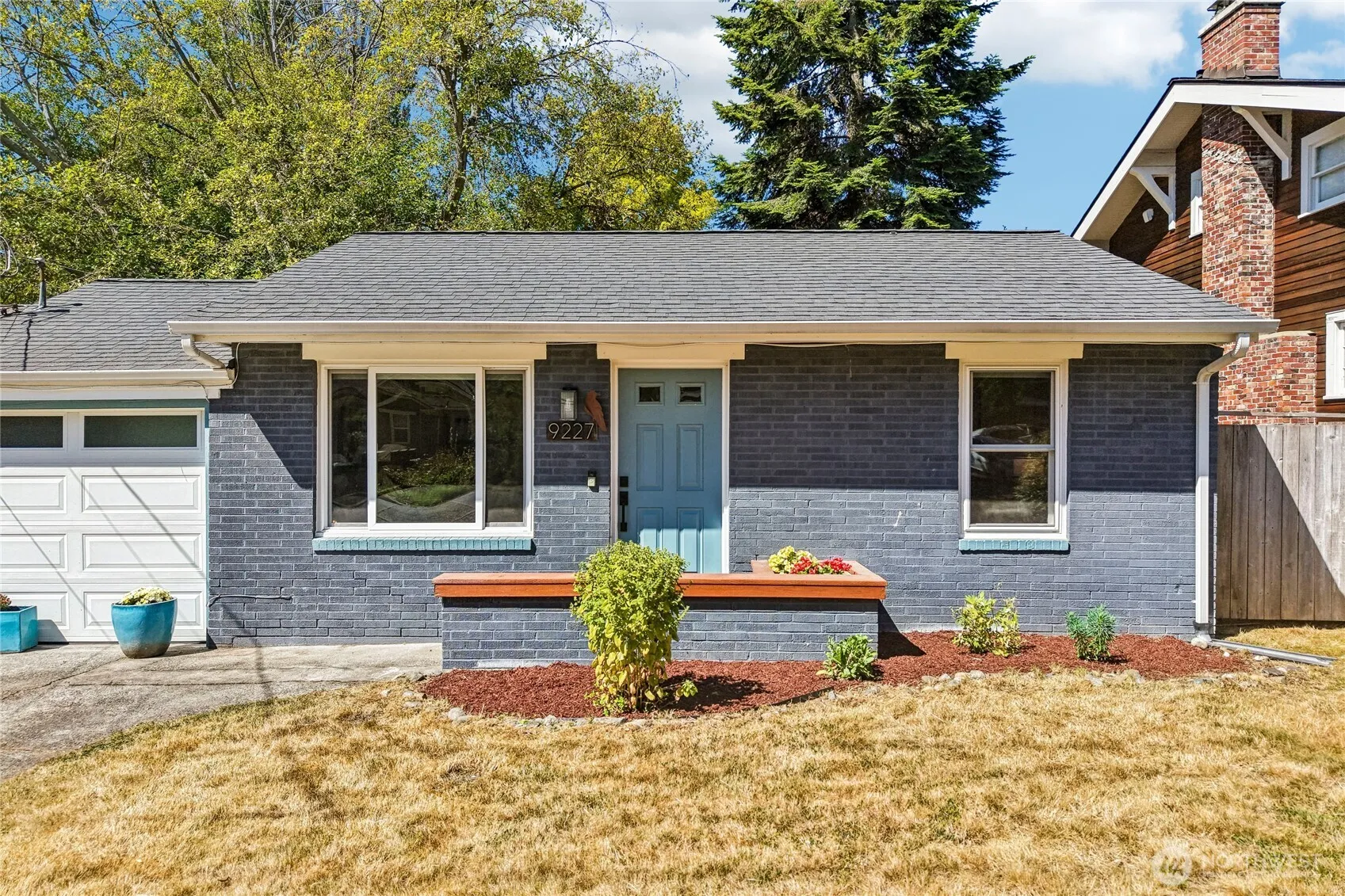 Property photo for 9227 Palatine Avenue N, Seattle