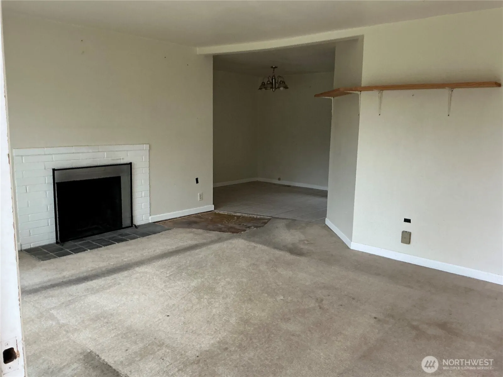 Property photo for 8007 215th Street Sw, Edmonds photo 4