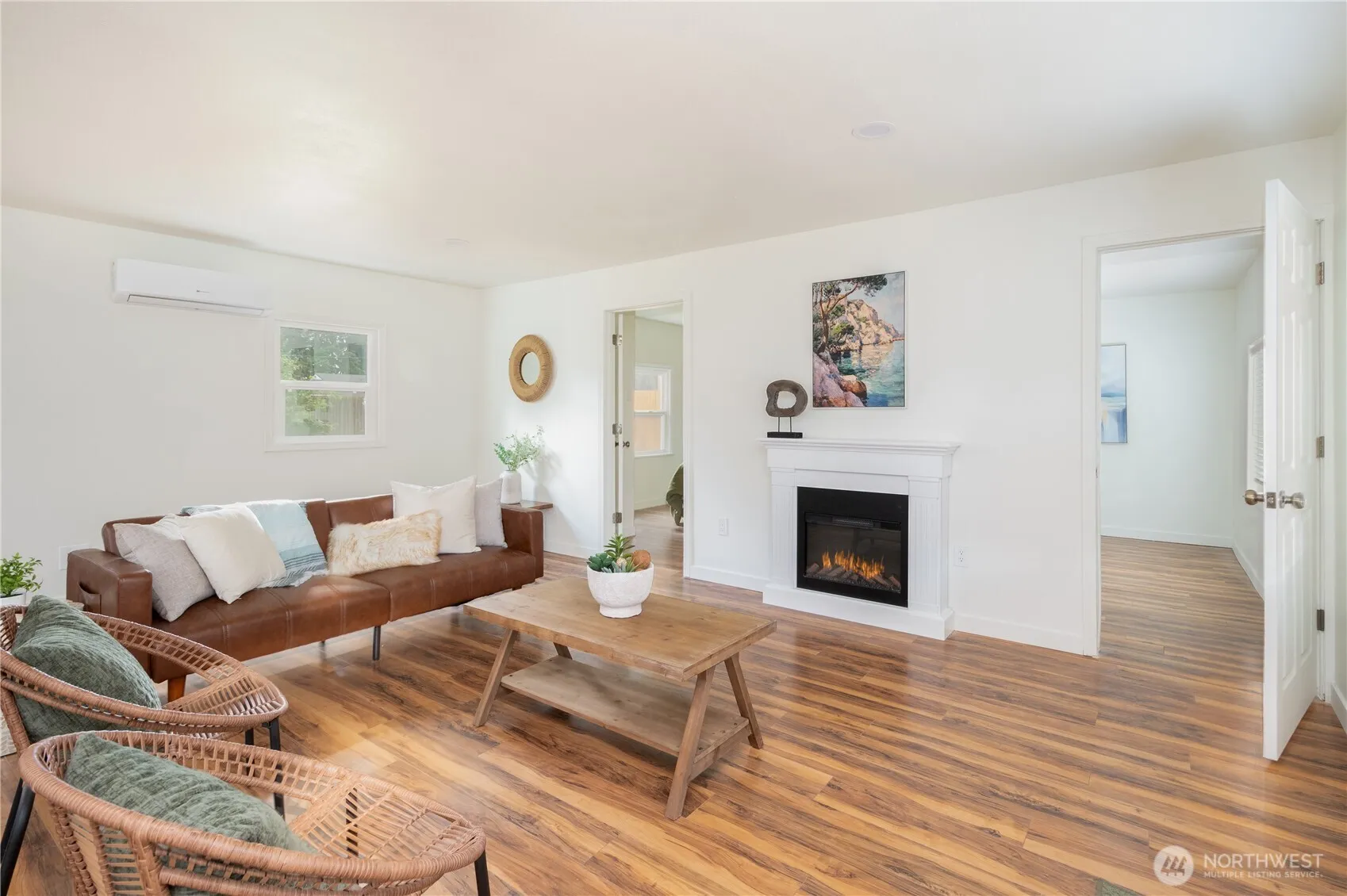 Property photo for 9028 Highland Avenue Sw, Lakewood photo 2