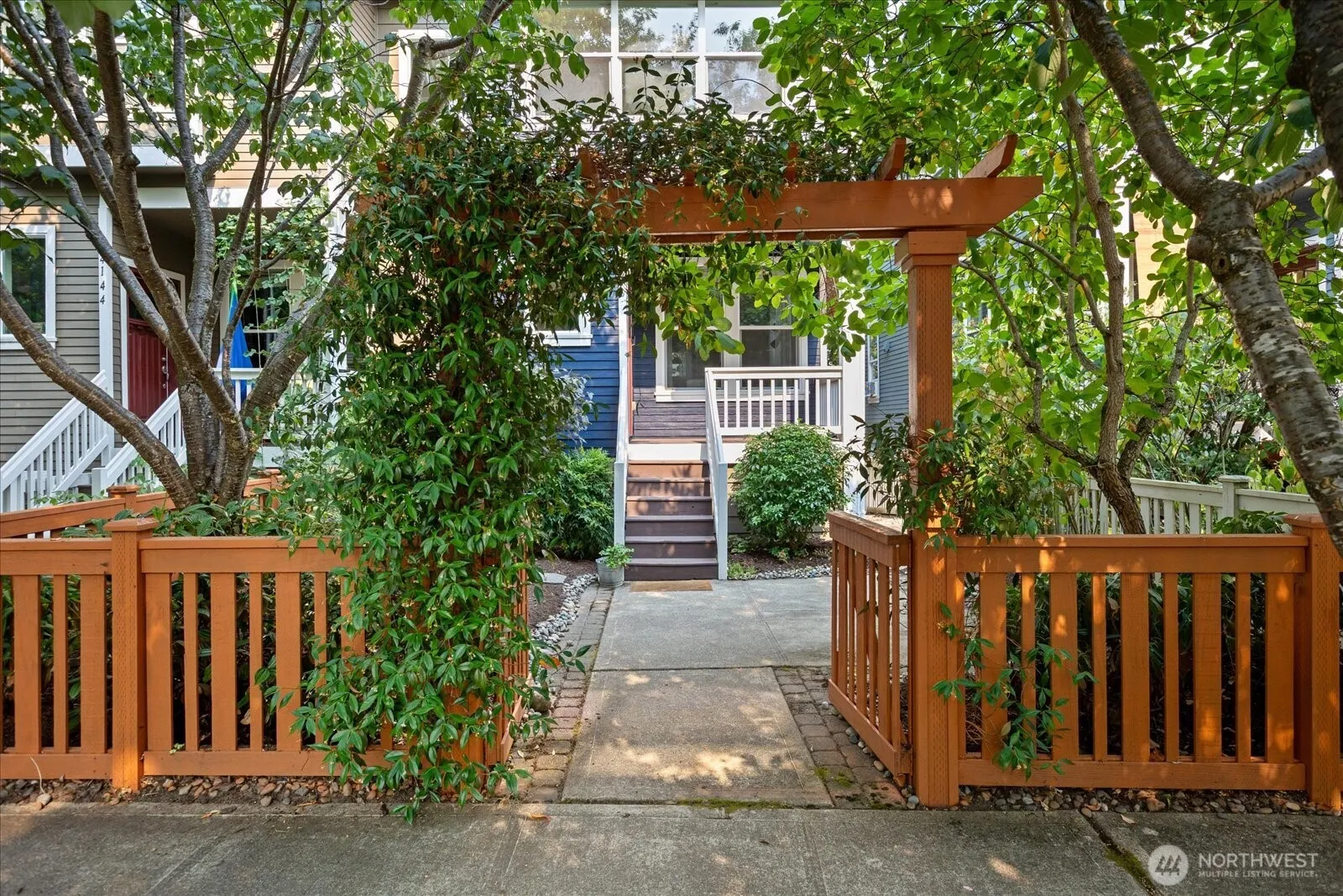 Property photo for 4148 29th Avenue S, Seattle photo 3