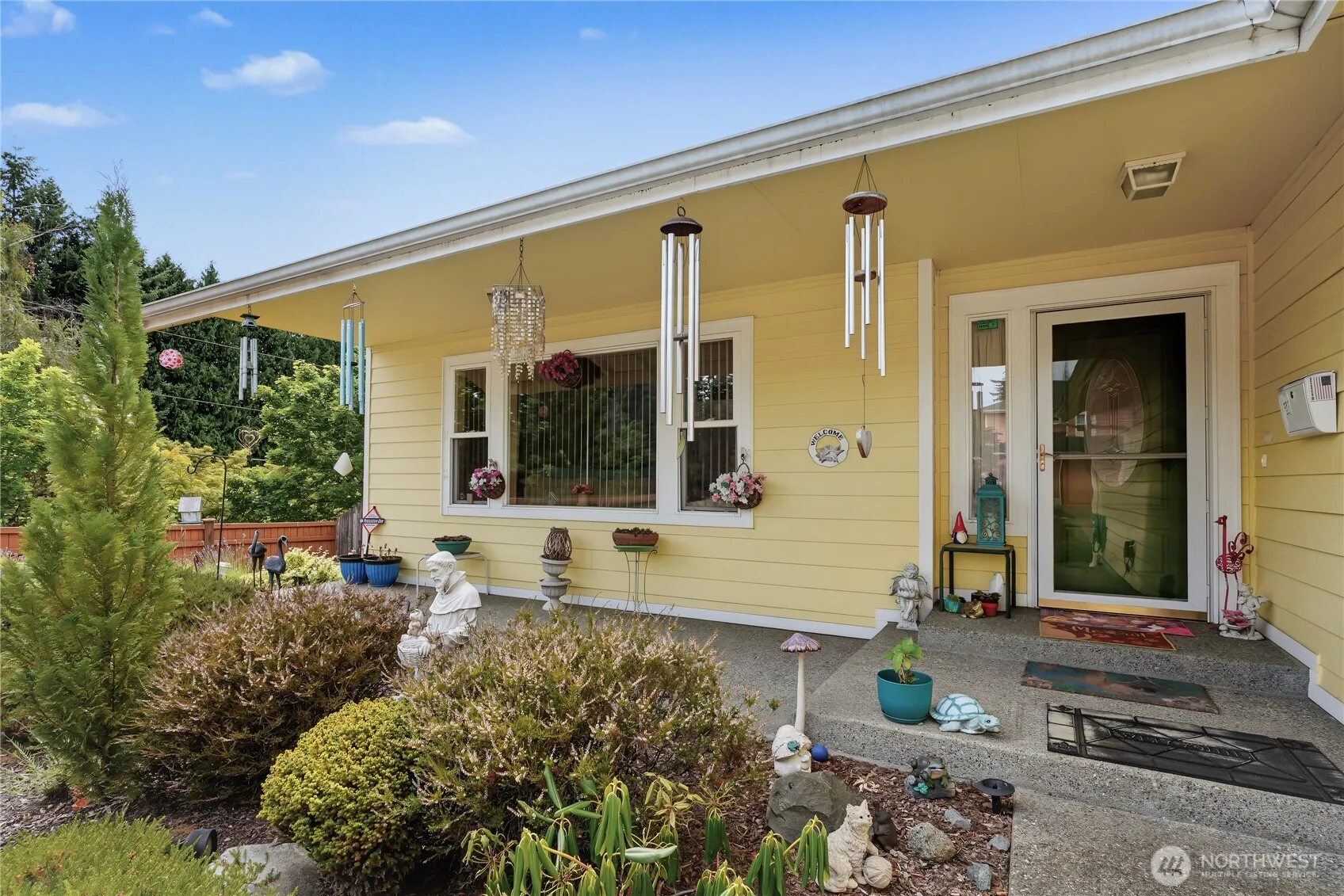 Property photo for 11128 135th Street Ct E, Puyallup photo 2