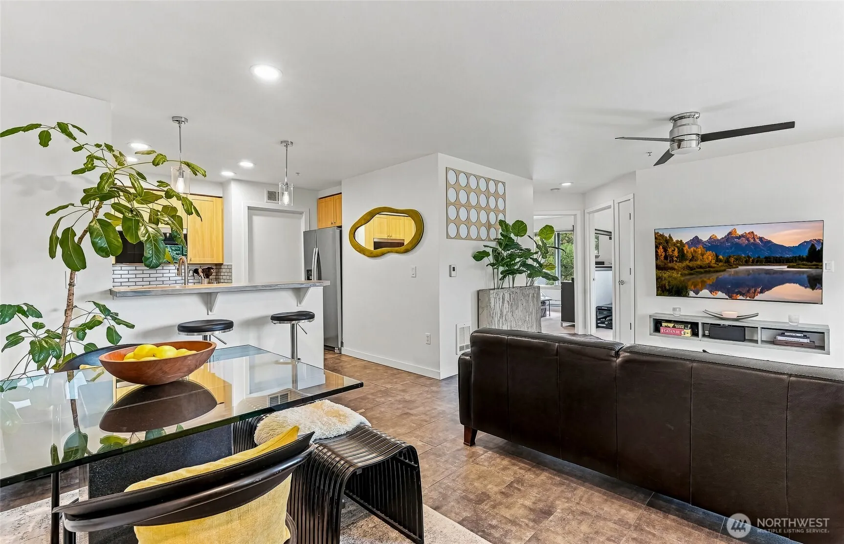 Property photo for 10931 124th Avenue Ne #206, Kirkland photo 5
