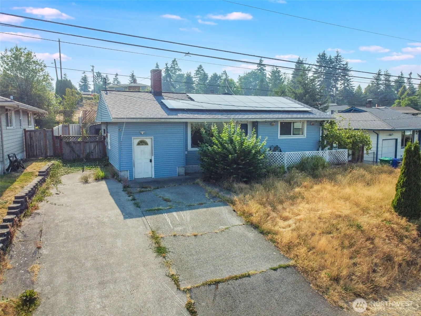 Property photo for 232 Bridgeway, Everett photo 2