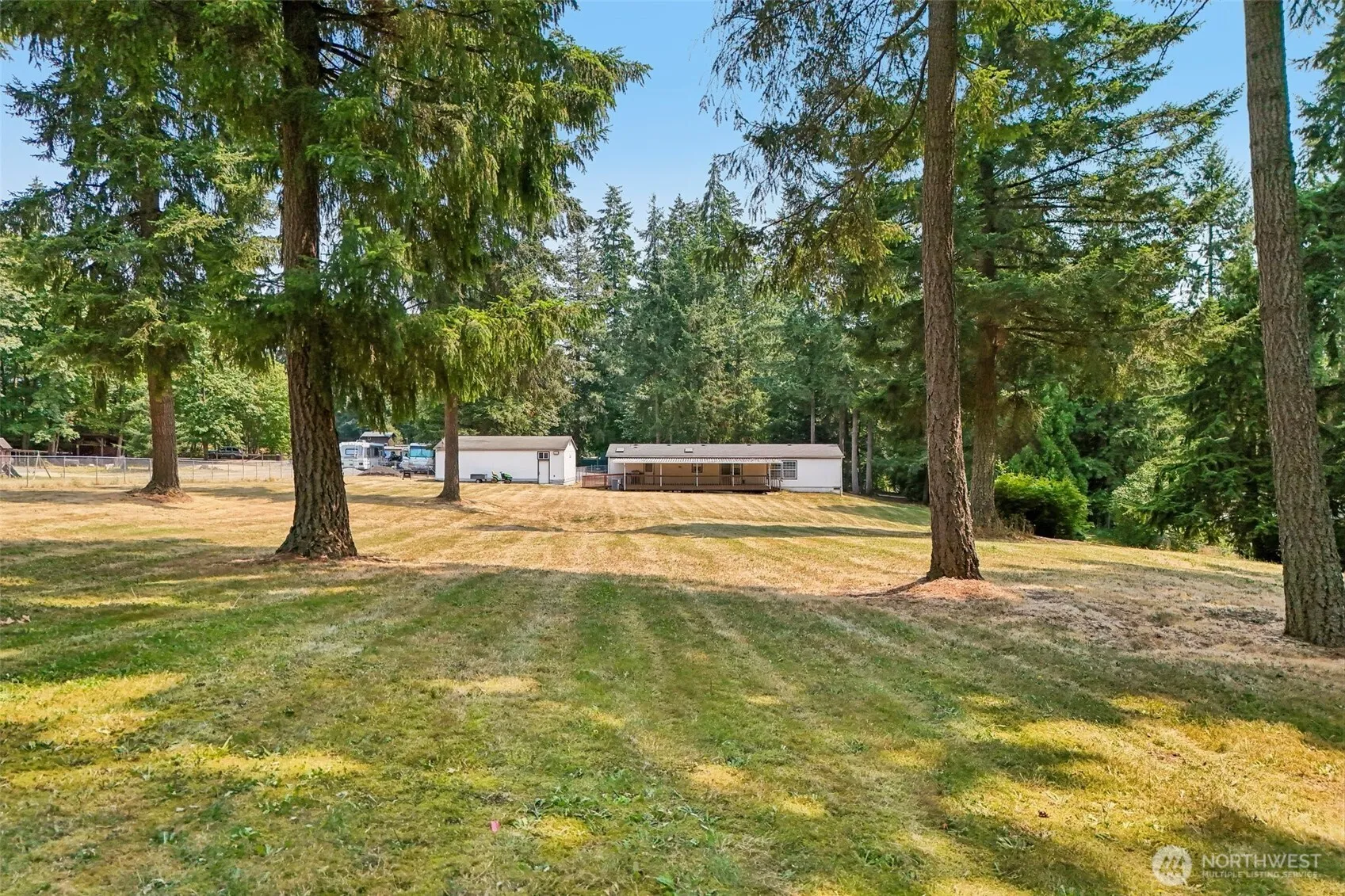 Property photo for 16627 230th Avenue Se, Maple Valley photo 3